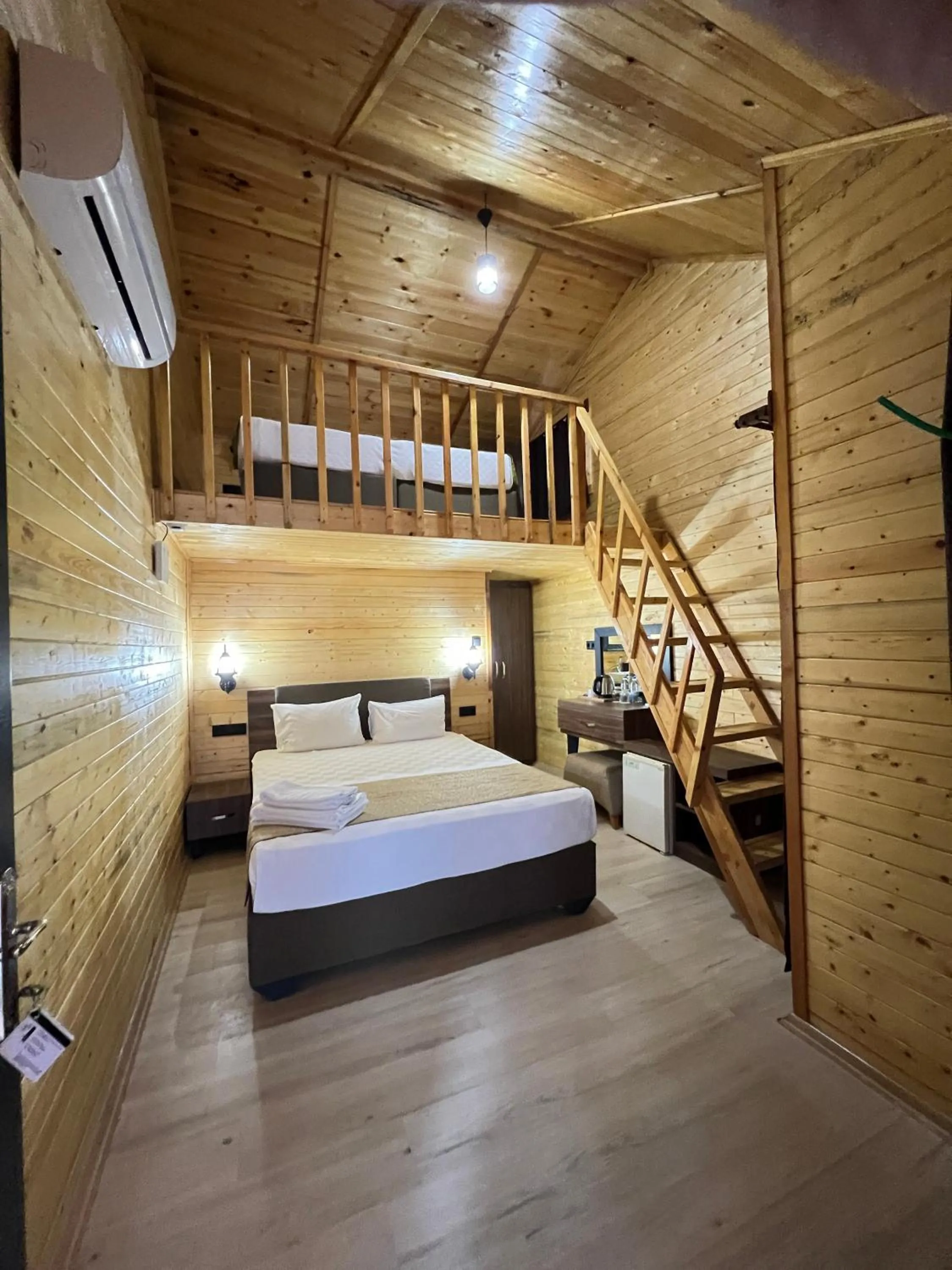 Bed in Prenses Sealine Beach Hotel