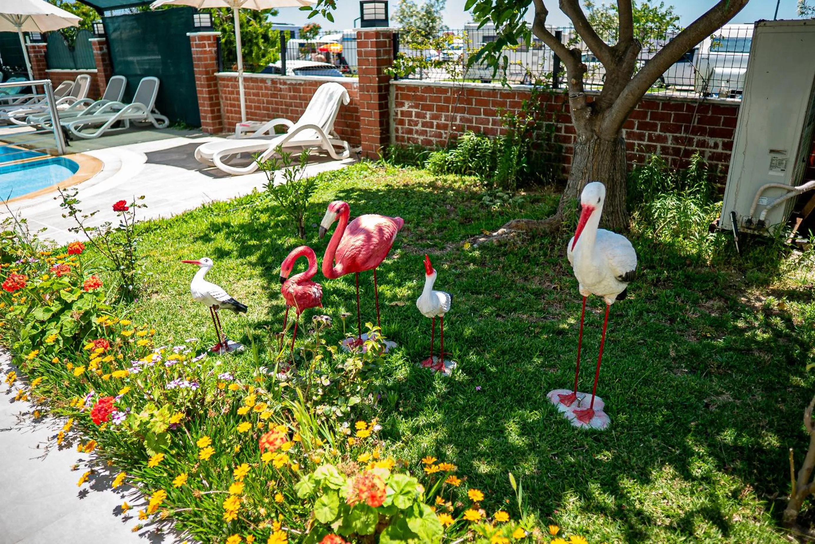Patio in Prenses Sealine Beach Hotel