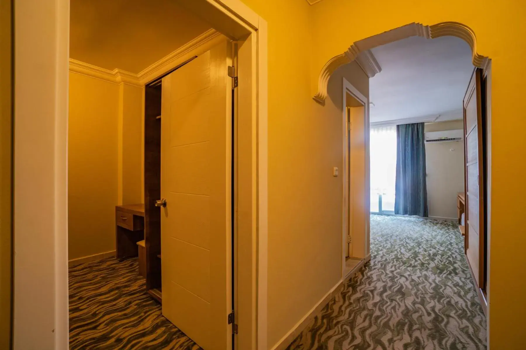 Bed in Prenses Sealine Beach Hotel Bed in Prenses Sealine Beach Hotel