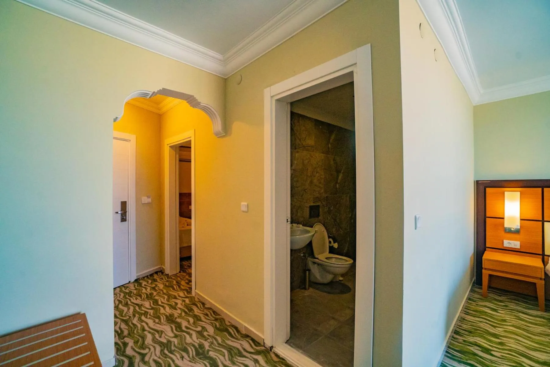 Toilet, Bed in Prenses Sealine Beach Hotel