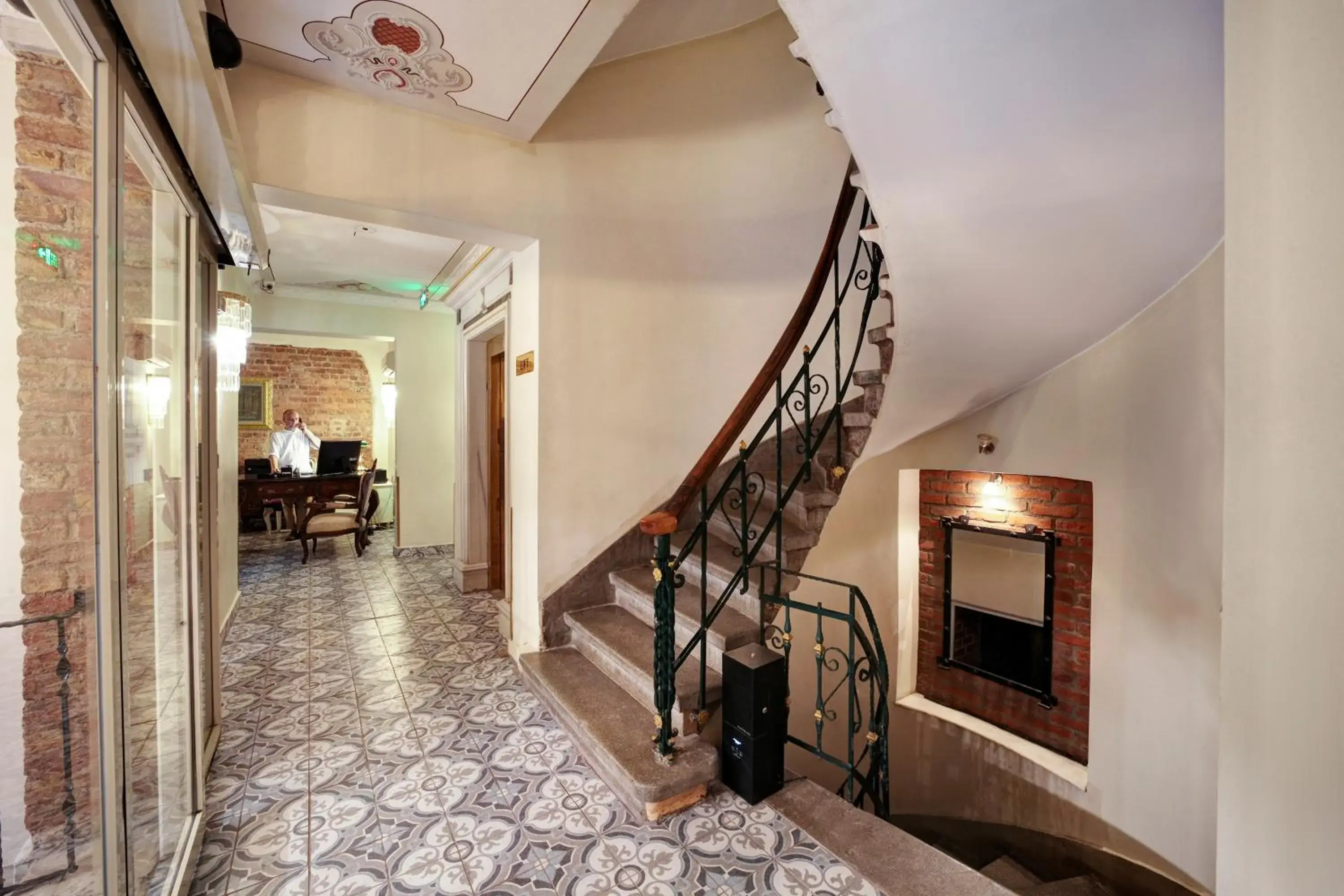 Lobby or reception in Hotel Fresia Istanbul Lobby or reception in Hotel Fresia Istanbul