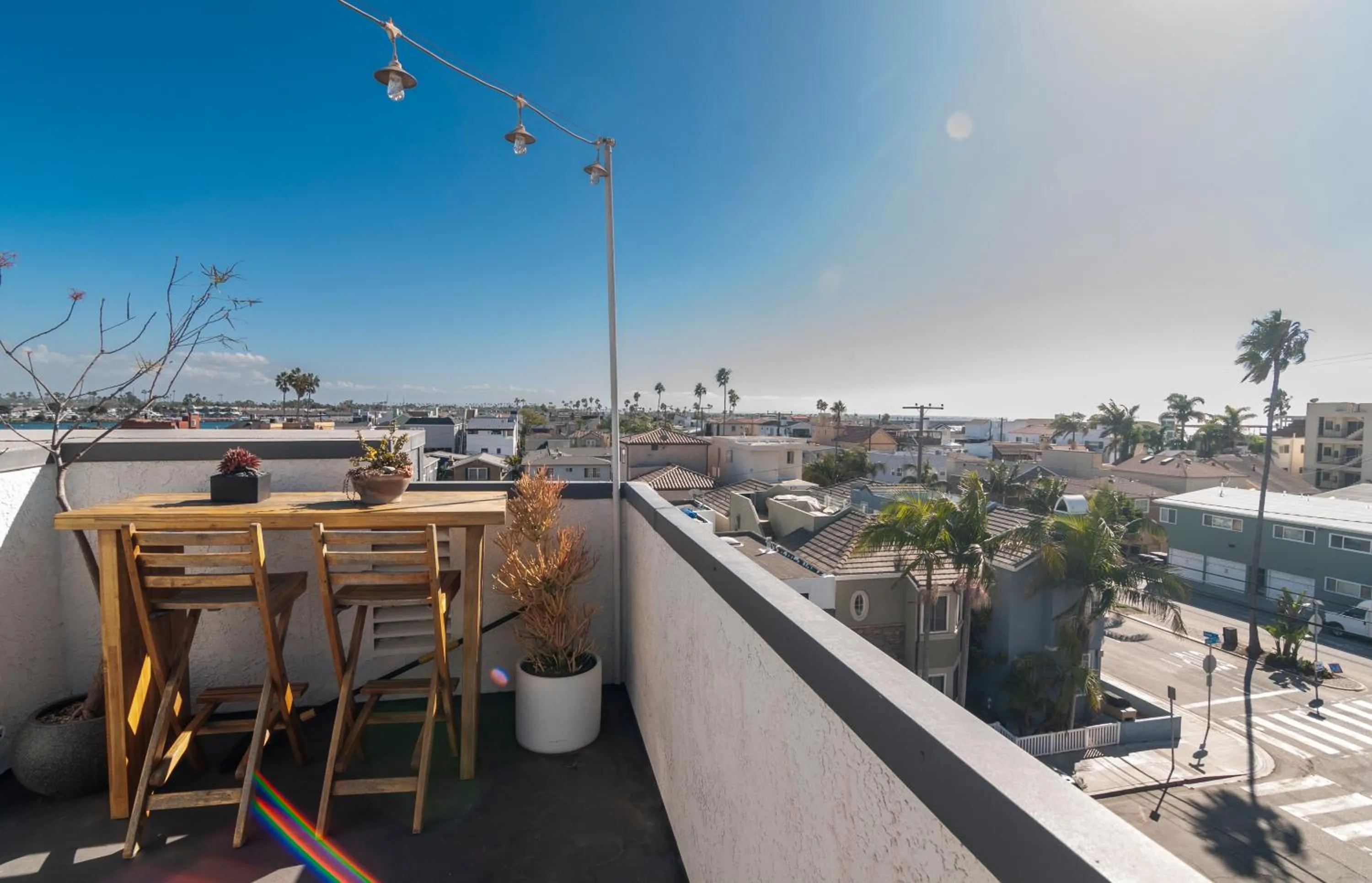 50 M to Sand LGB 2 King Suites
