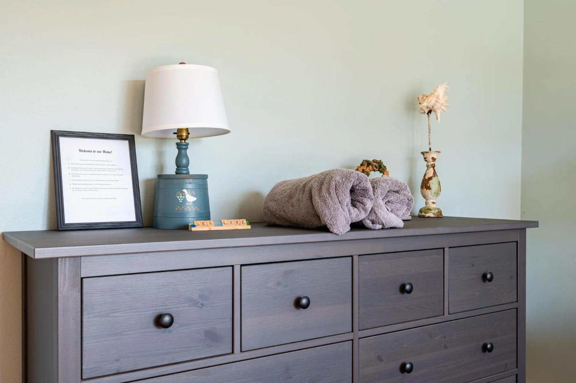 Bedroom in Amazing 2 Bedroom Townhouse near beach