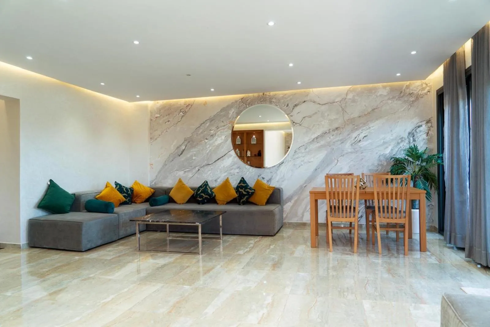 Luxury 3BR En-Suite Panoramic view & Terrace in Malabata