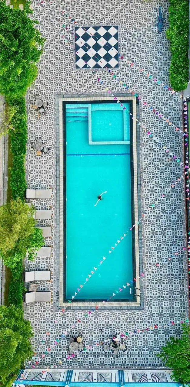 Swimming pool in Damnak Borey Resort Swimming pool in Damnak Borey Resort