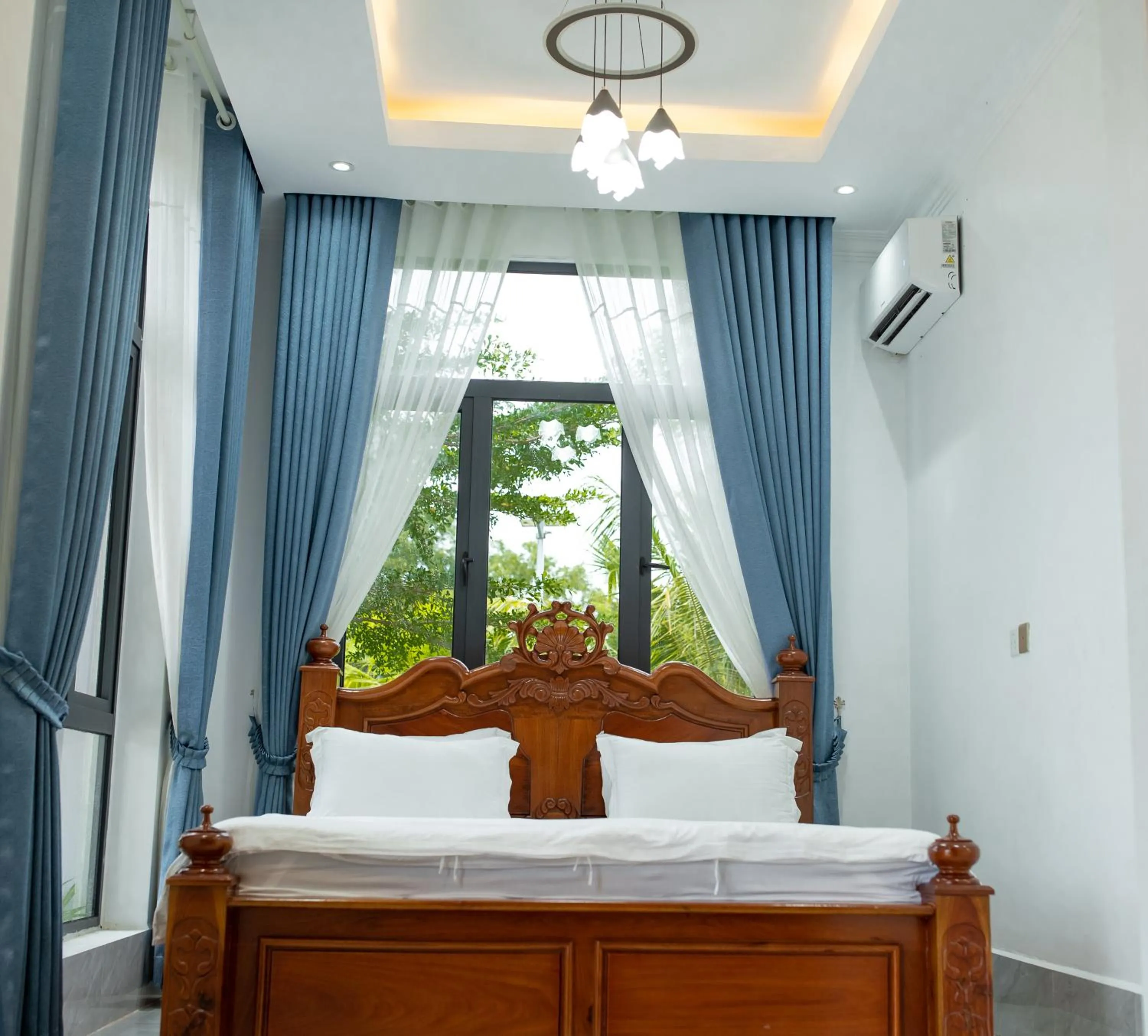 Bedroom, Bed in Damnak Borey Resort