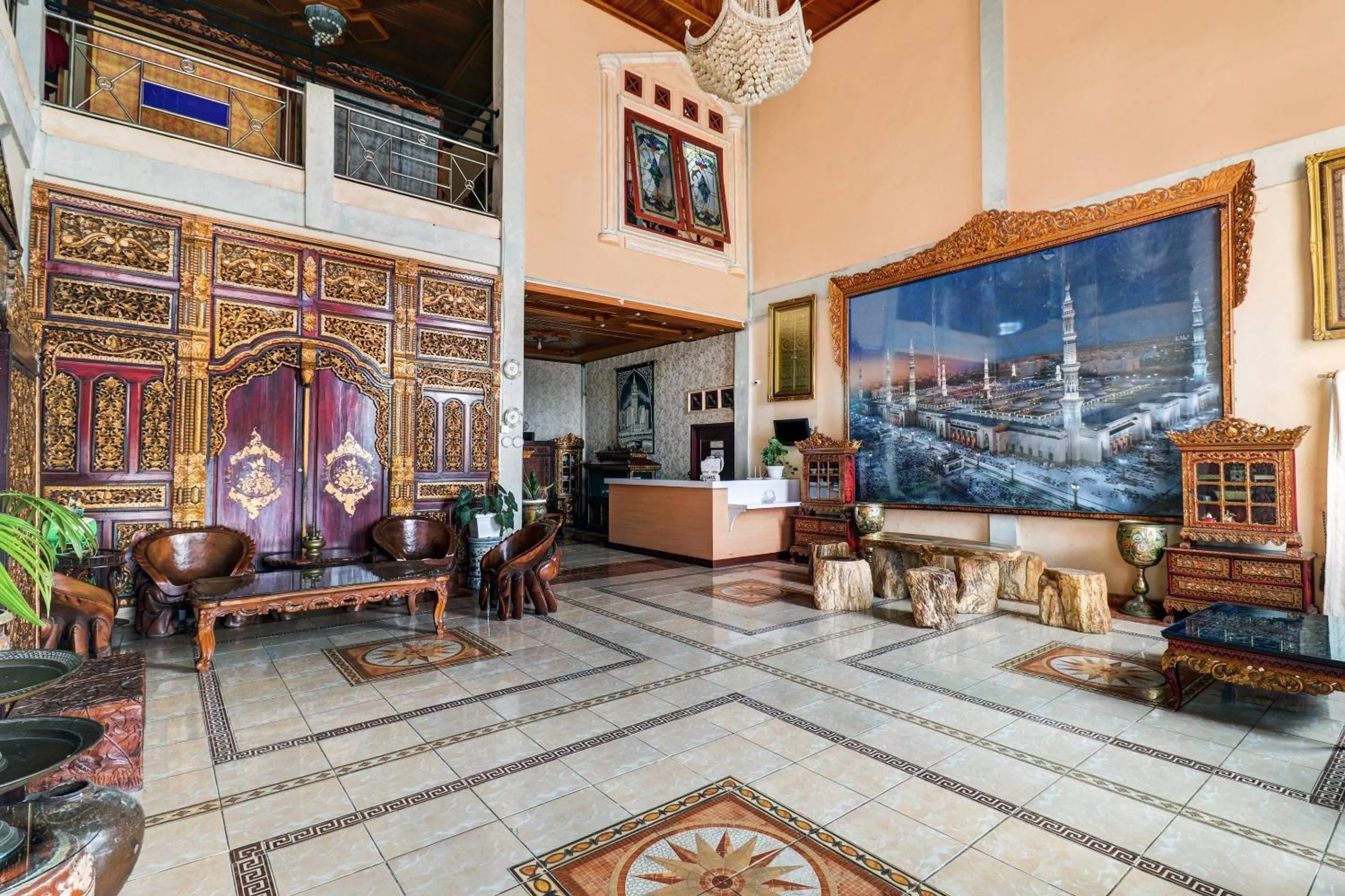 Lobby or reception in OYO Life 11350O Hotel R Cantika Syariah