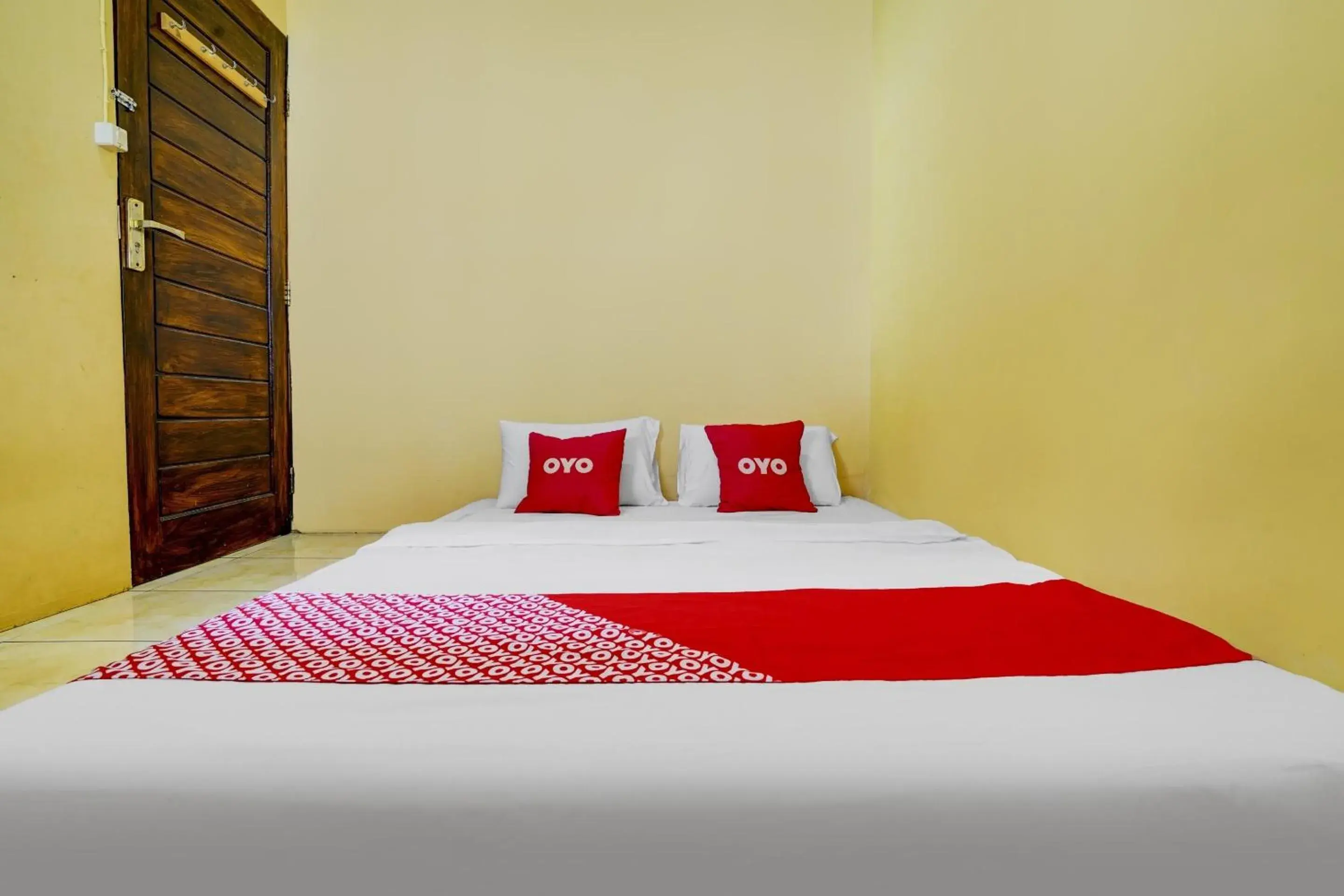 Bedroom, Bed in Hotel O Wisma Al-fahmi Syariah Bedroom, Bed in Hotel O Wisma Al-fahmi Syariah