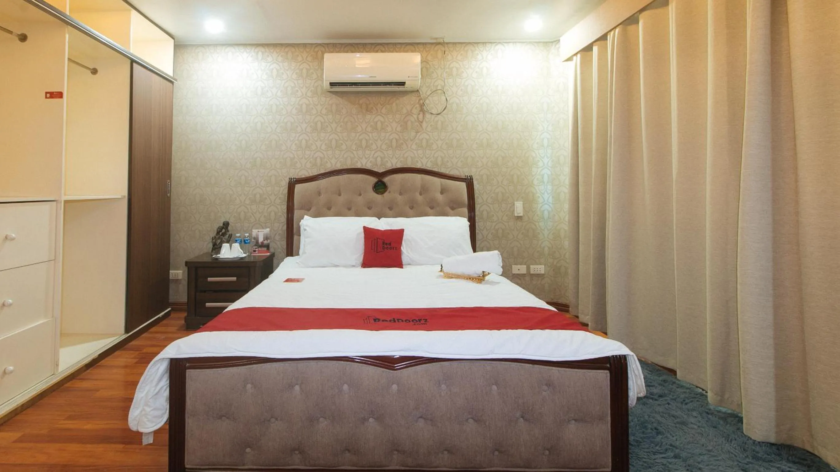 Bed in RedDoorz Hostel @ St. Paul Village LapuLapu