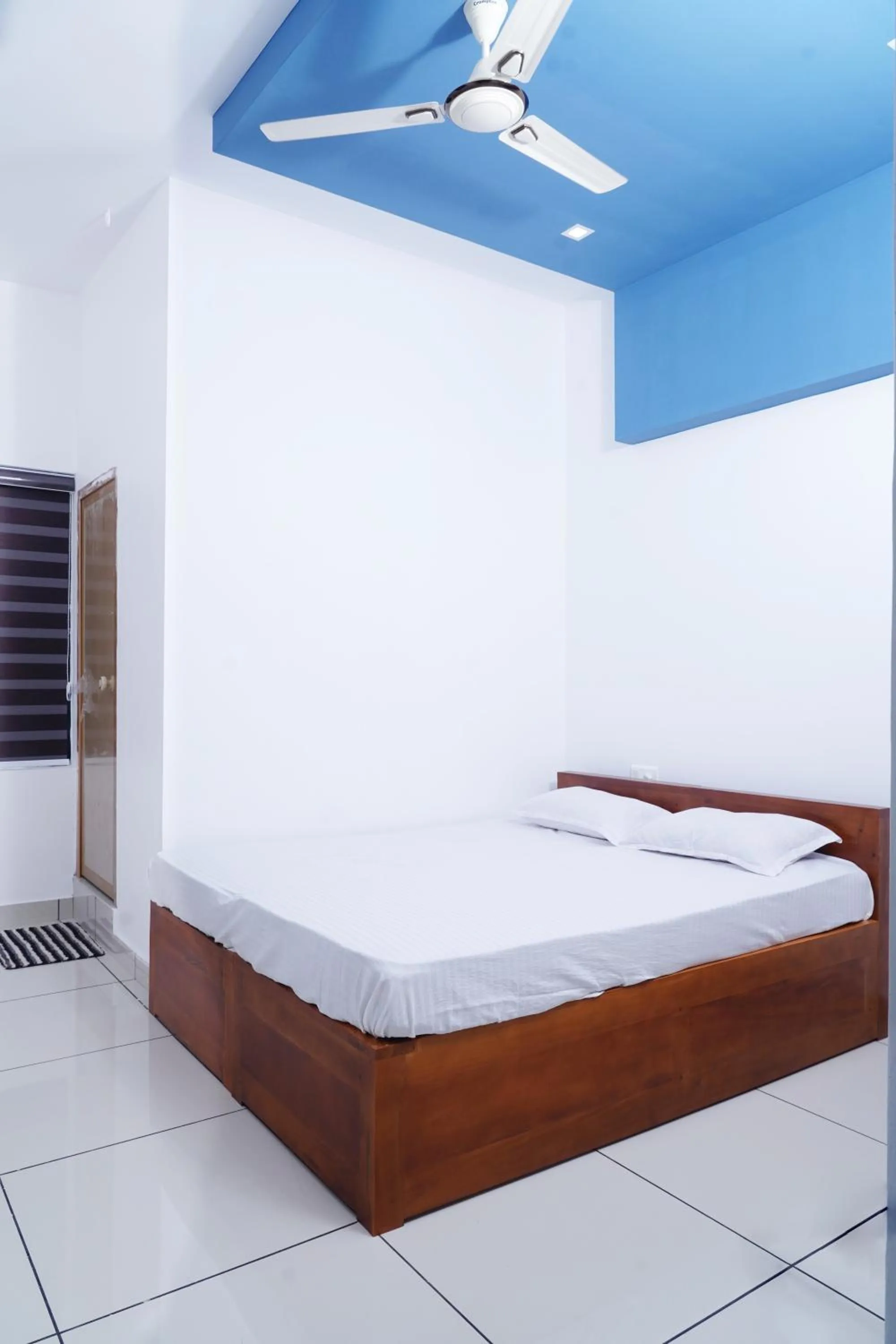 Bedroom, Bed in THEKKUMPURAM RESIDENCY