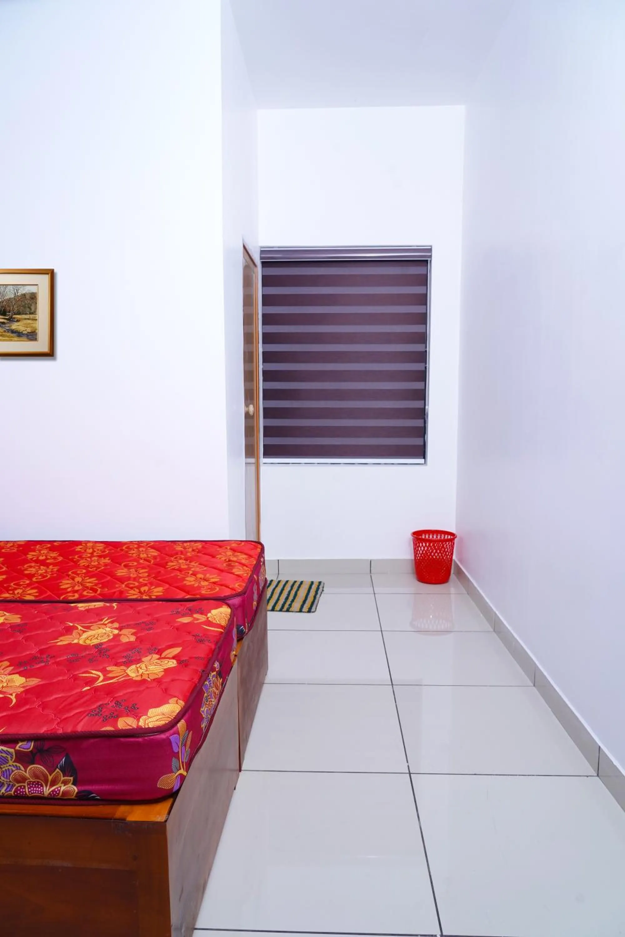 Bedroom, Bed in THEKKUMPURAM RESIDENCY
