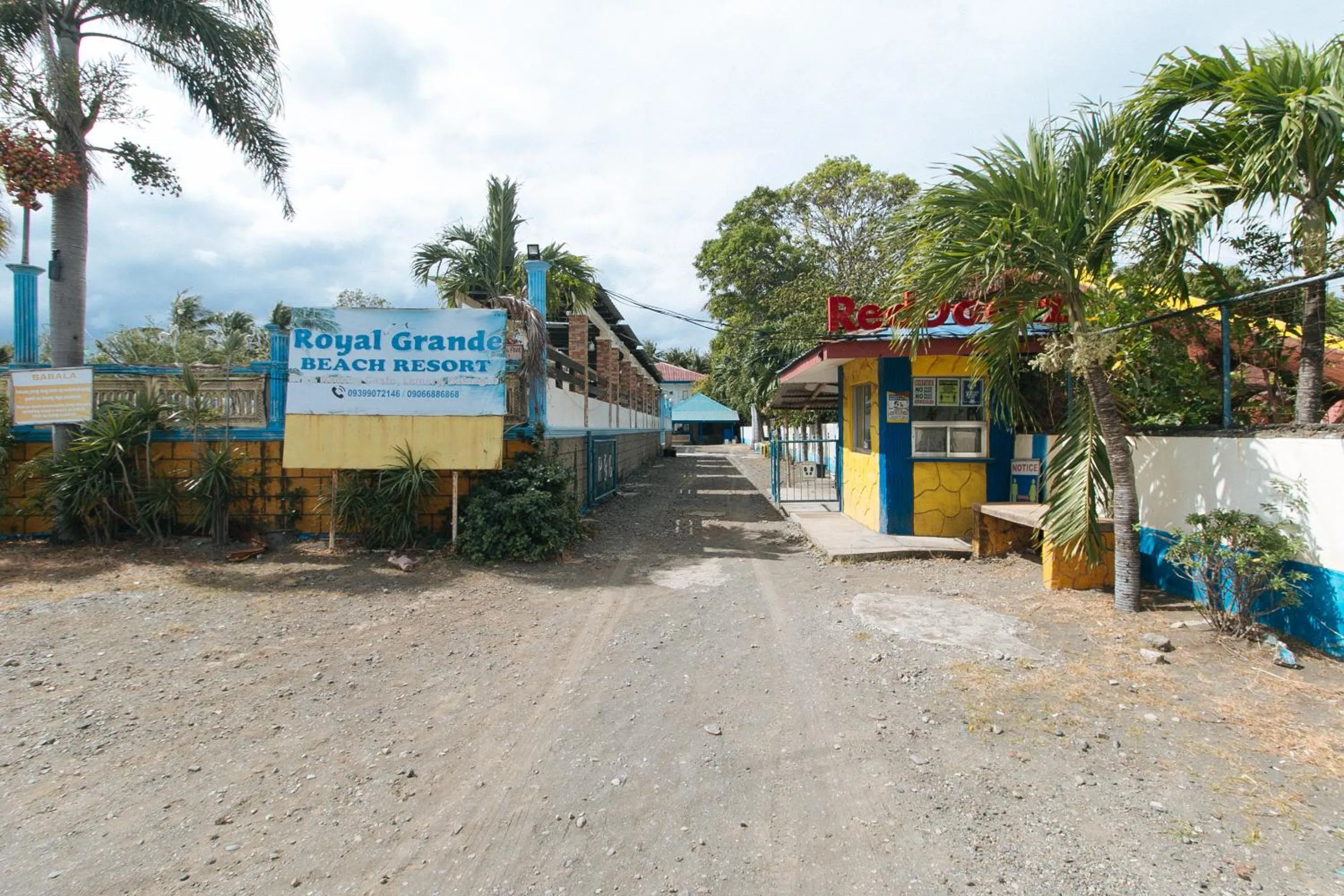 Property building in RedDoorz at Royal Grande Beach Resort Batangas