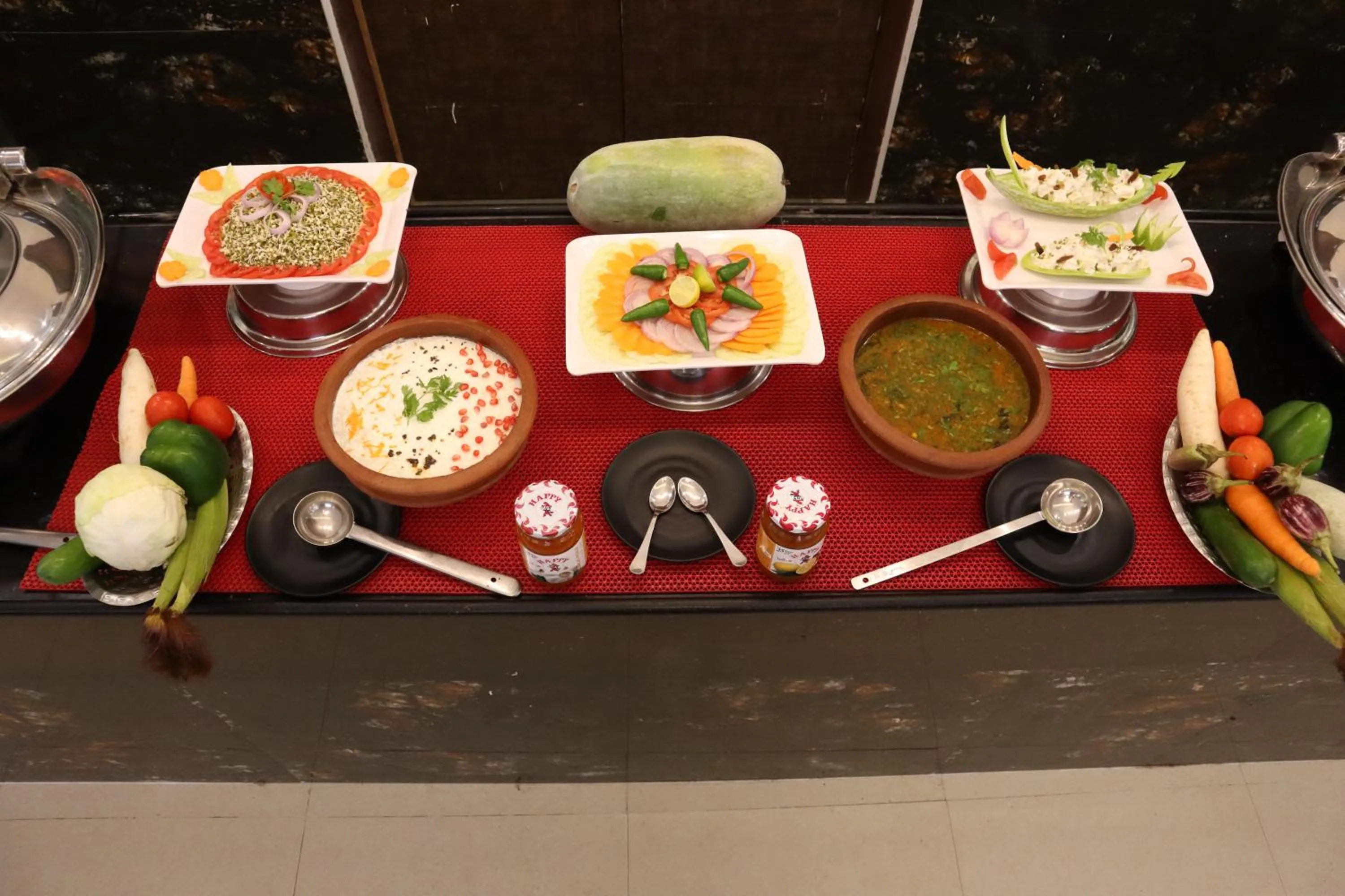 Restaurant/places to eat in Royal Destiny Resort