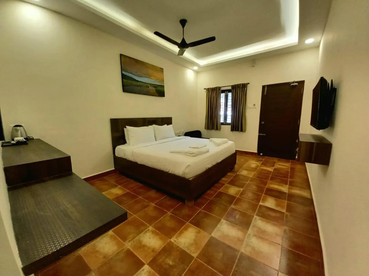 Photo of the whole room, Bed in Royal Destiny Resort