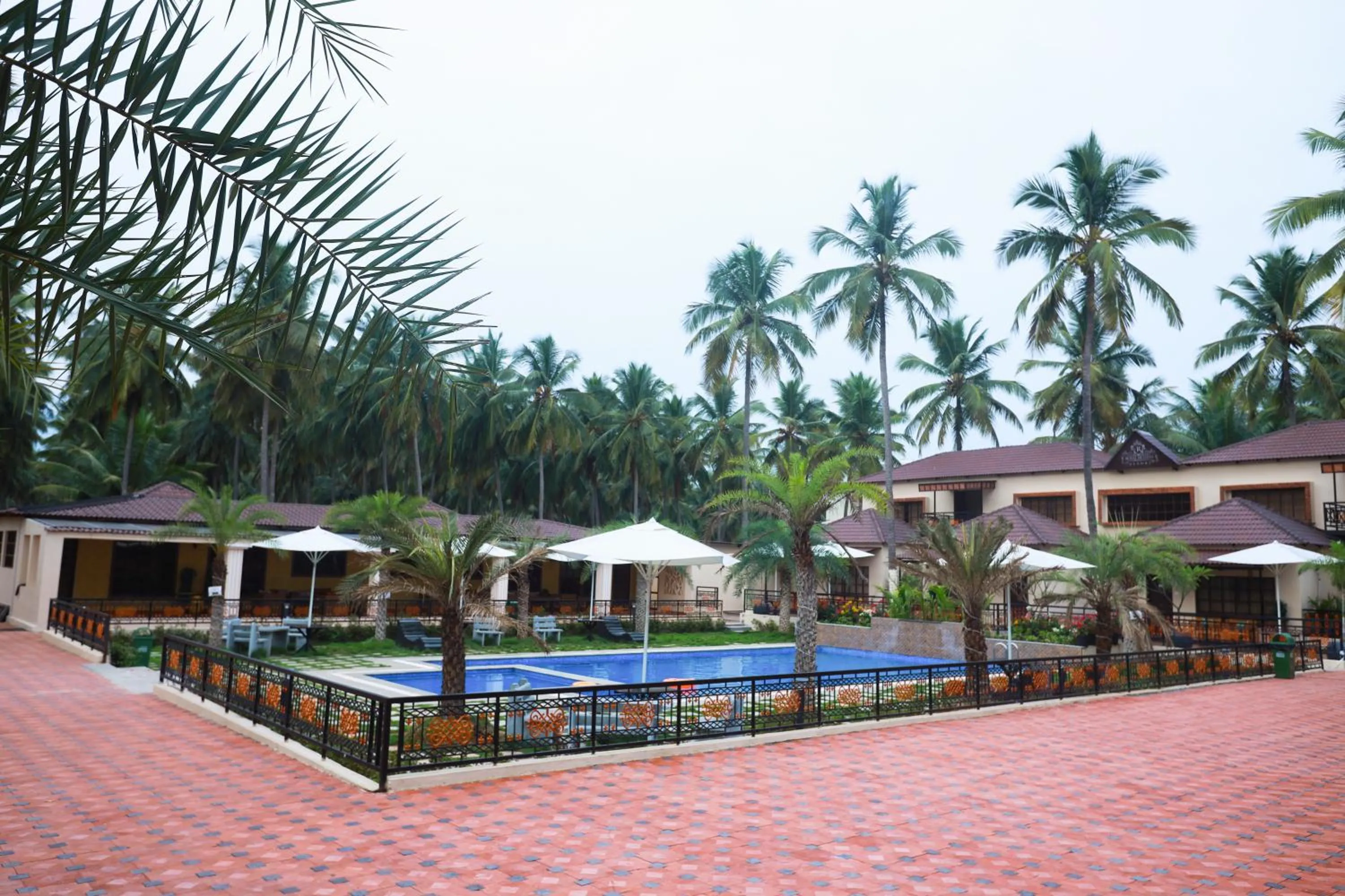 Swimming pool in Royal Destiny Resort