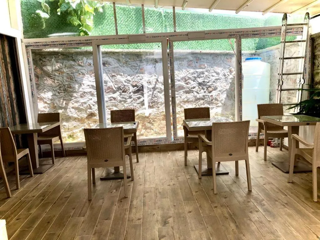 White Island Boutique Otel