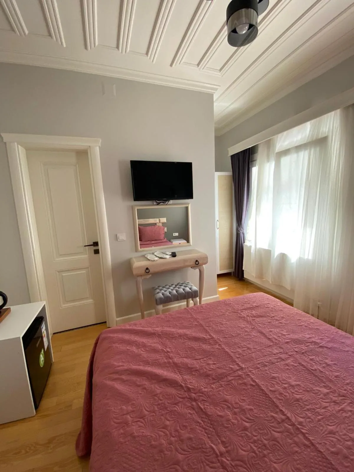 Bed in White Island Boutique Otel