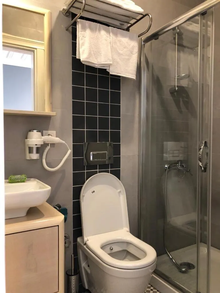 White Island Boutique Otel