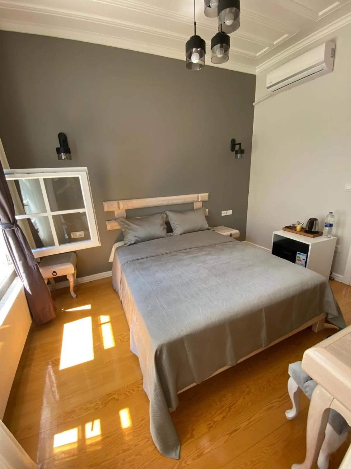 Bed in White Island Boutique Otel