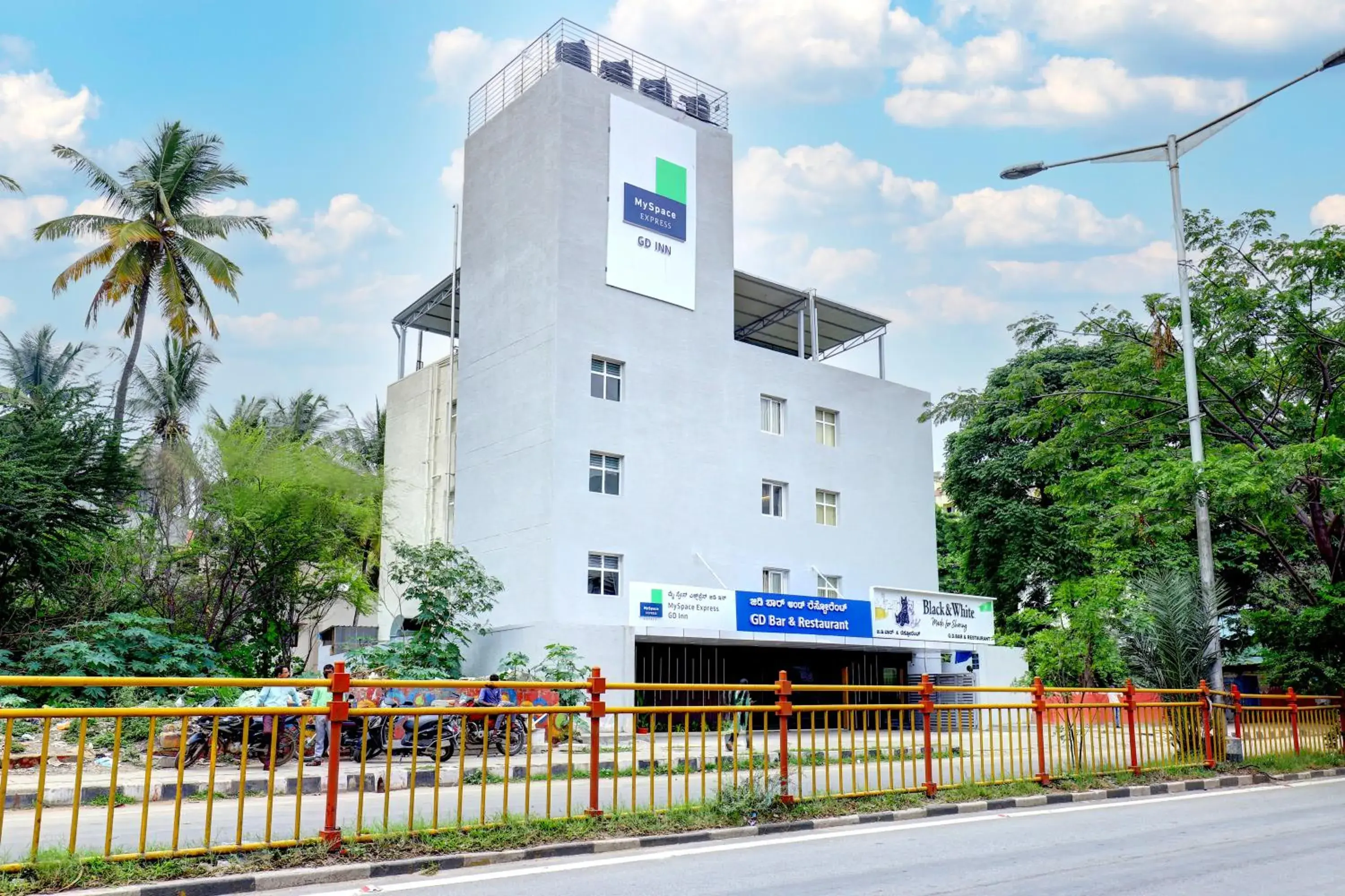 Property building in MySpace Express GD Inn Property building in MySpace Express GD Inn