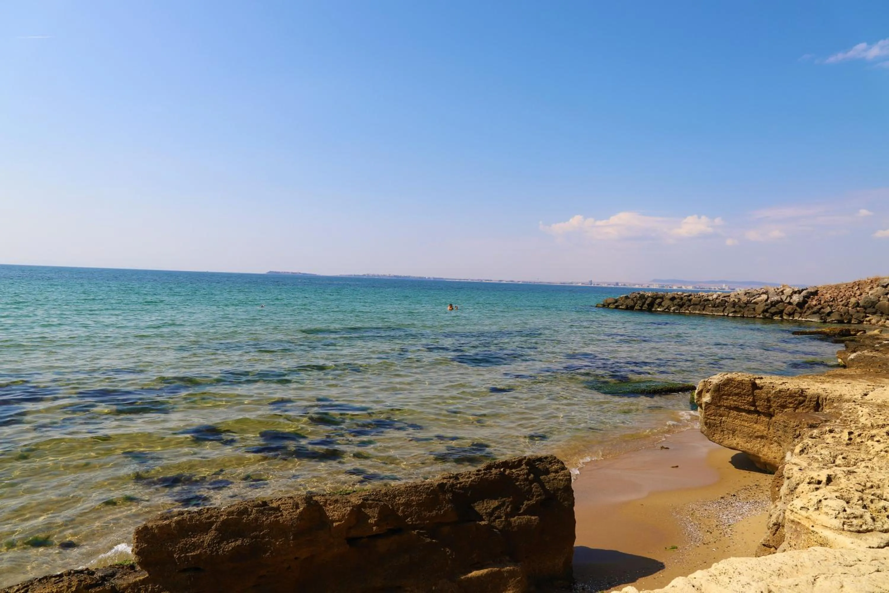 Natural landscape in Fort Noks - Menada Apartments