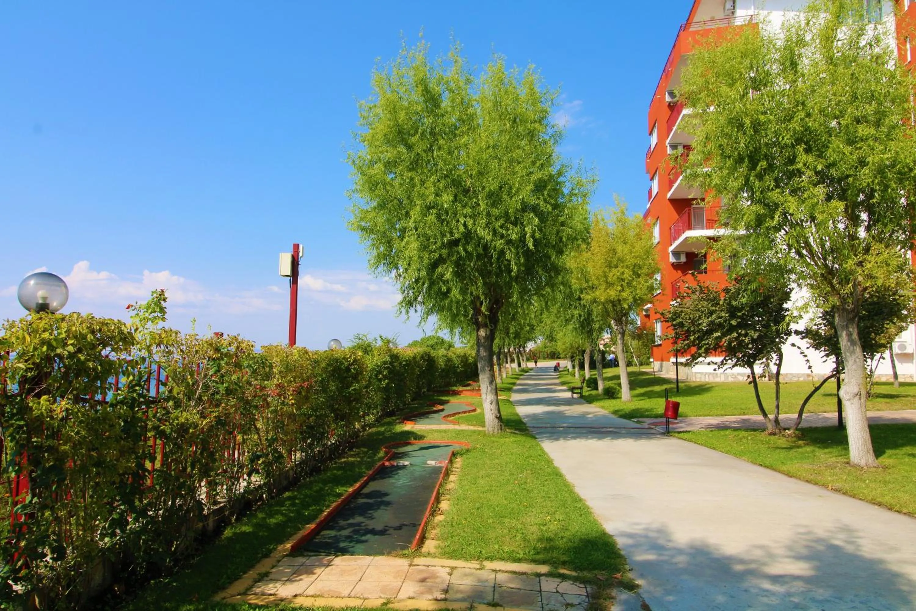 Garden in Fort Noks - Menada Apartments