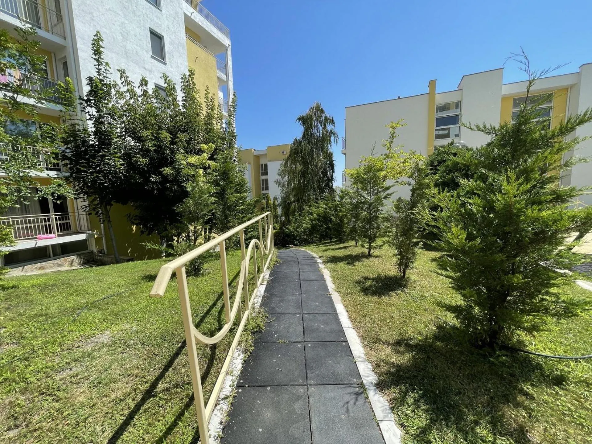 Garden in Fort Noks - Menada Apartments