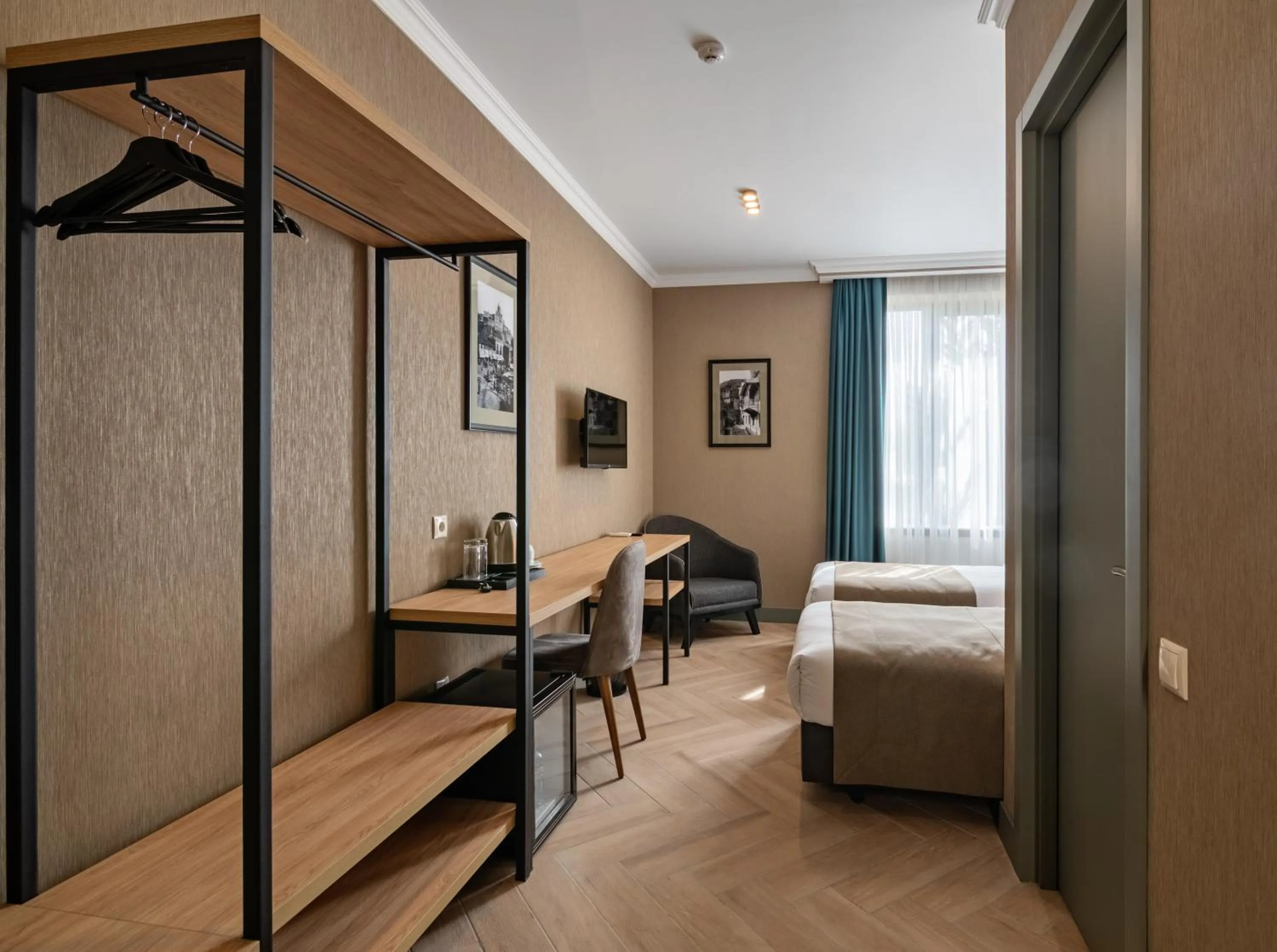 Photo of the whole room, Bed in Hotel Old Wall