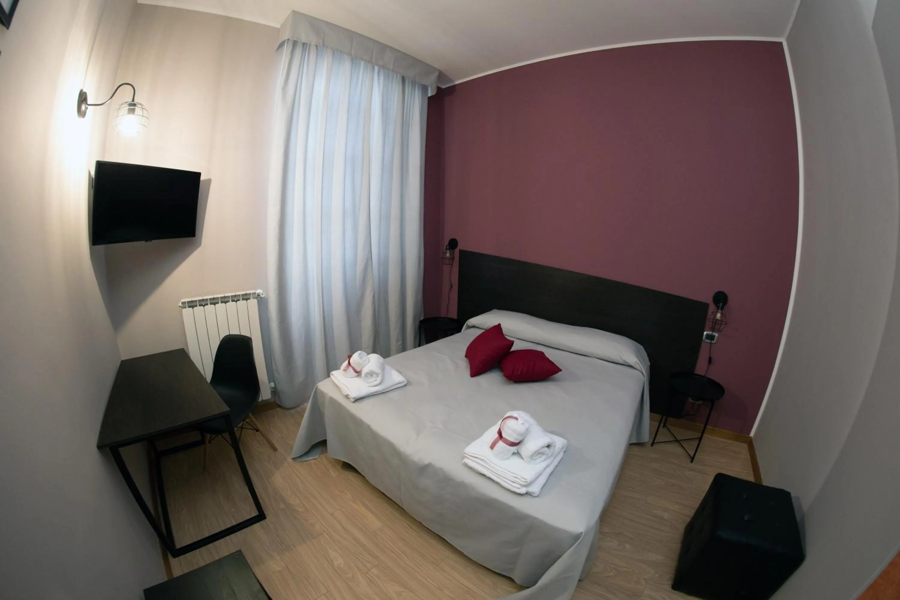 Bedroom, Bed in Hotel Marconi