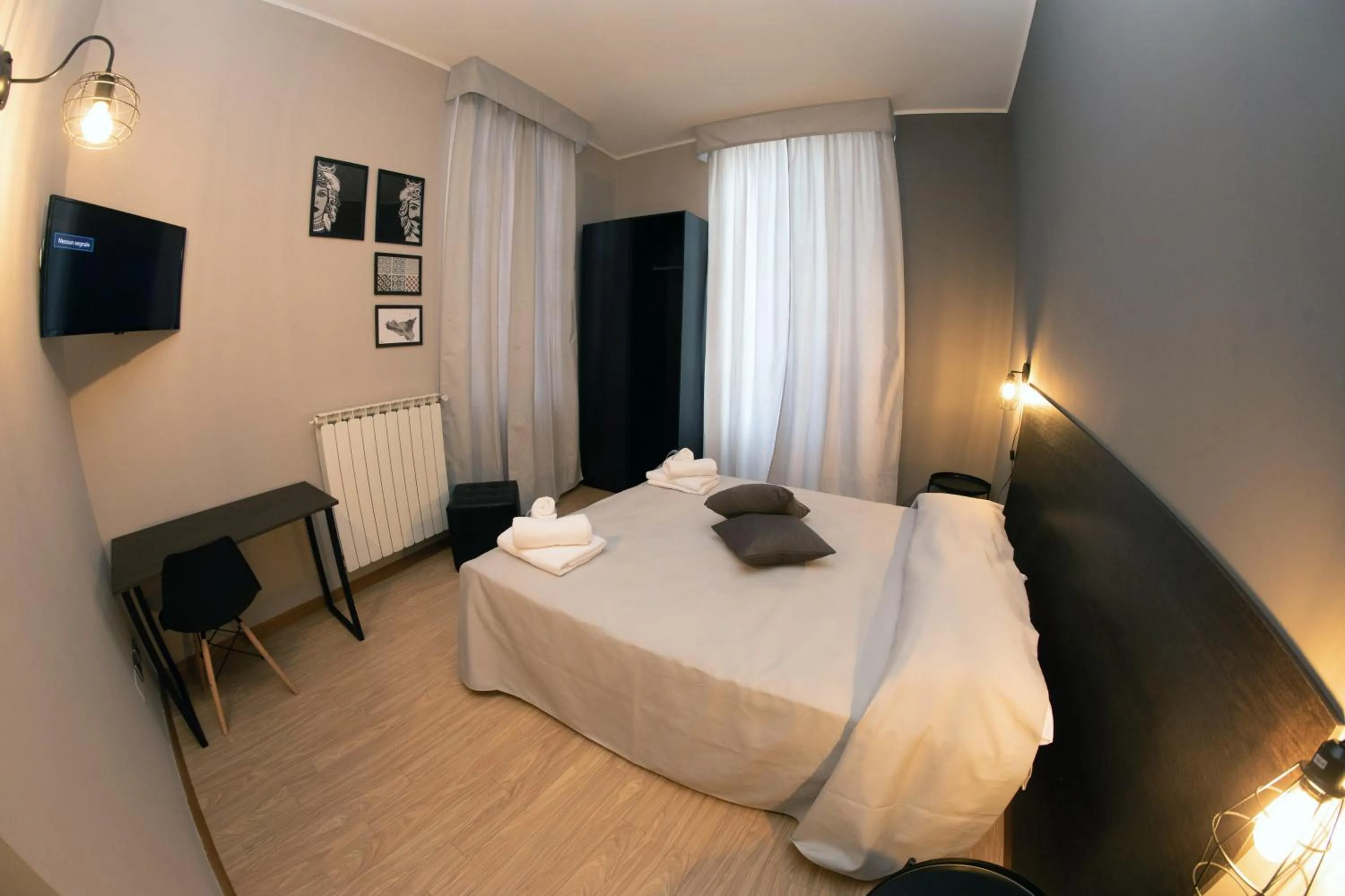 Bed in Hotel Marconi