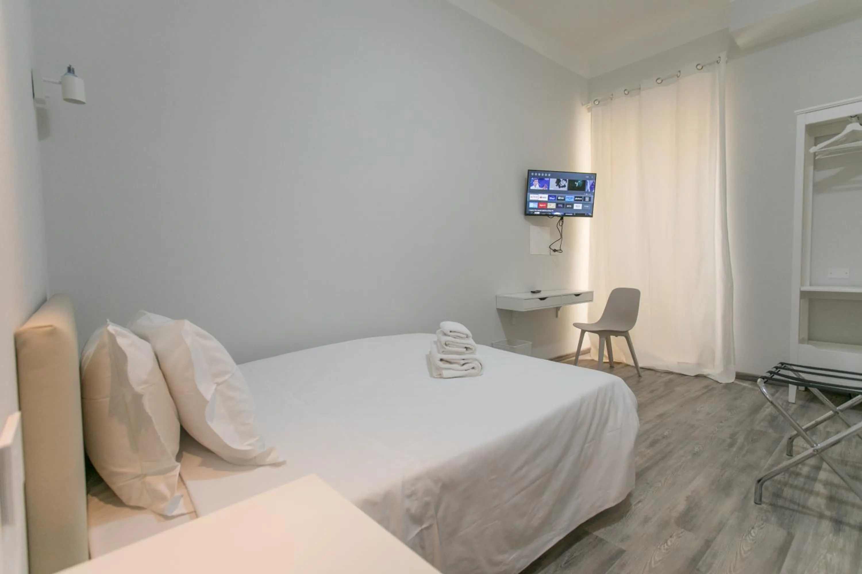 Bed in Hotel L'Aretino