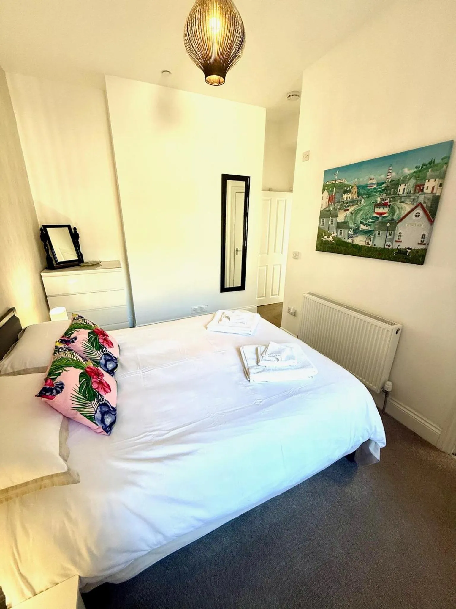 Bedroom, Bed in Bellaview Apartment Barmouth