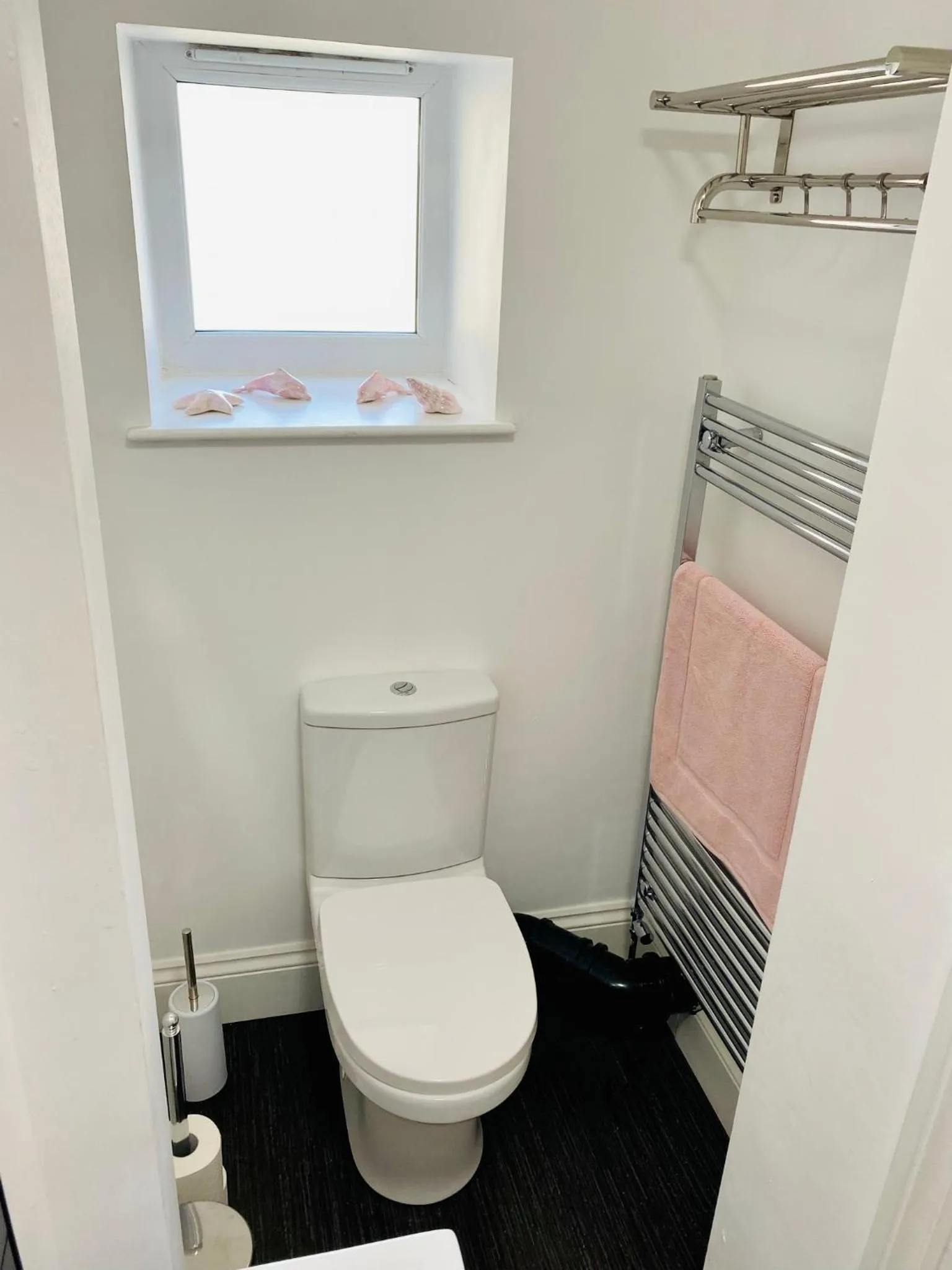 Bathroom in Bellaview Apartment Barmouth