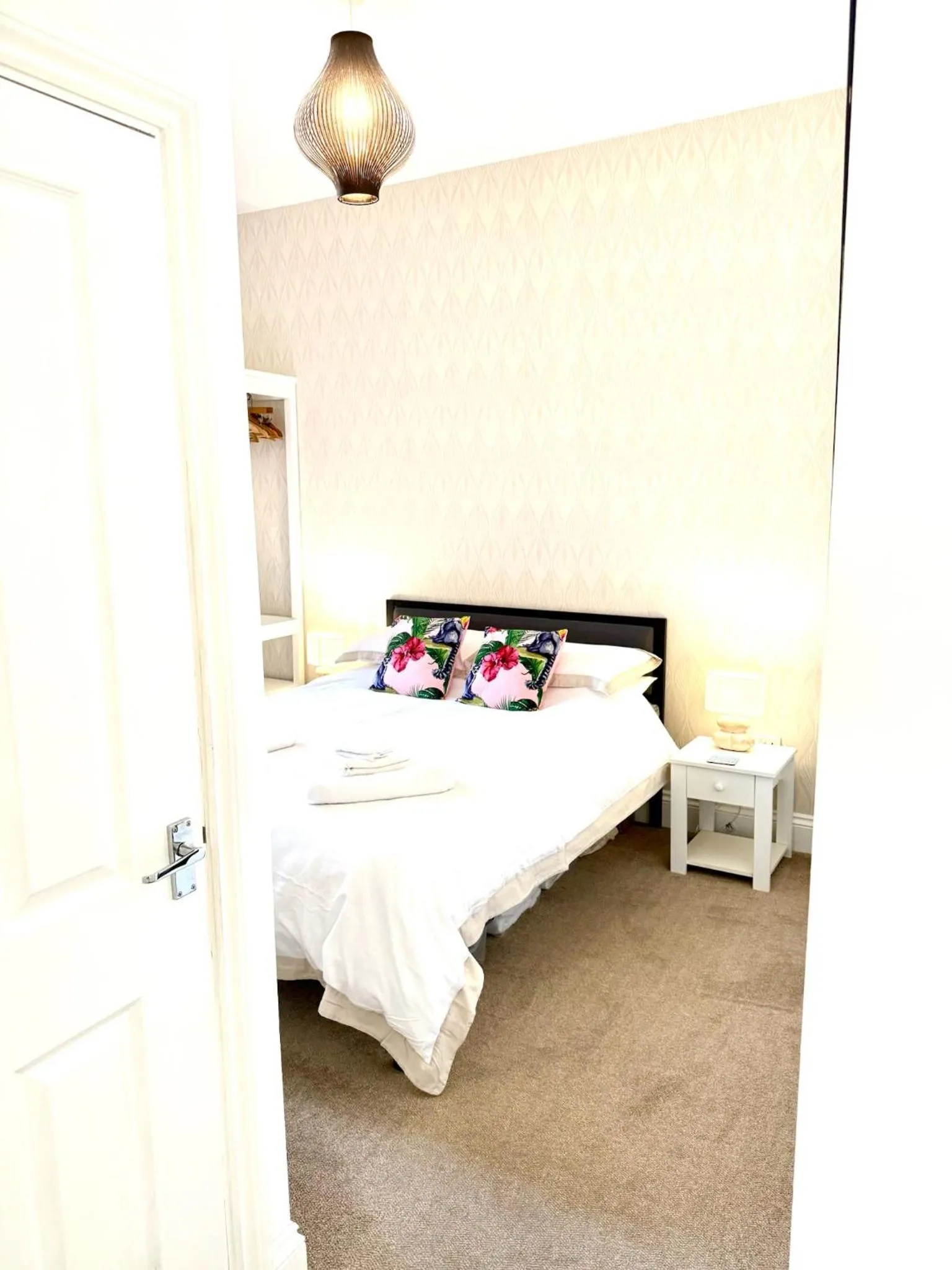 Bedroom, Bed in Bellaview Apartment Barmouth