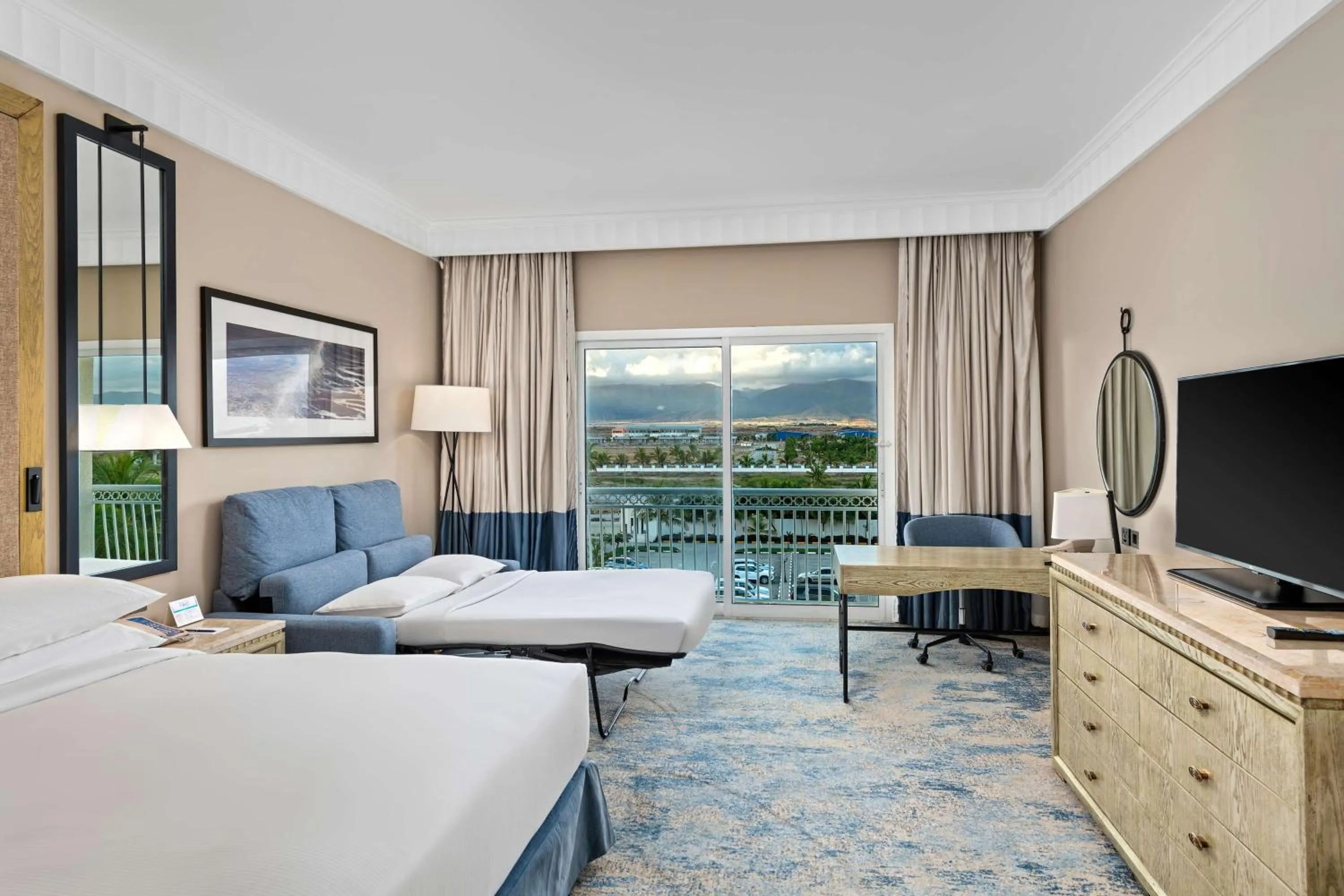 Bed in Hilton Salalah Resort