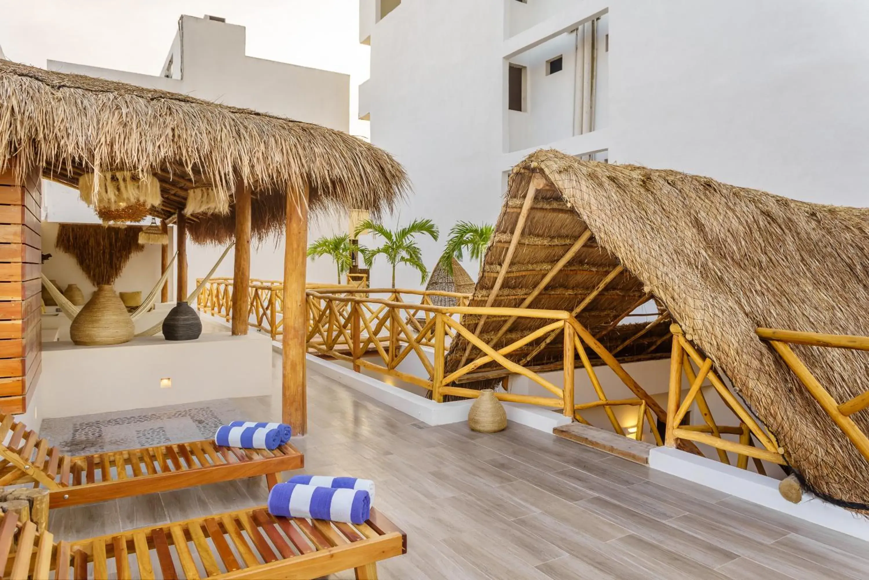 Verandah Studios Verandah Studios