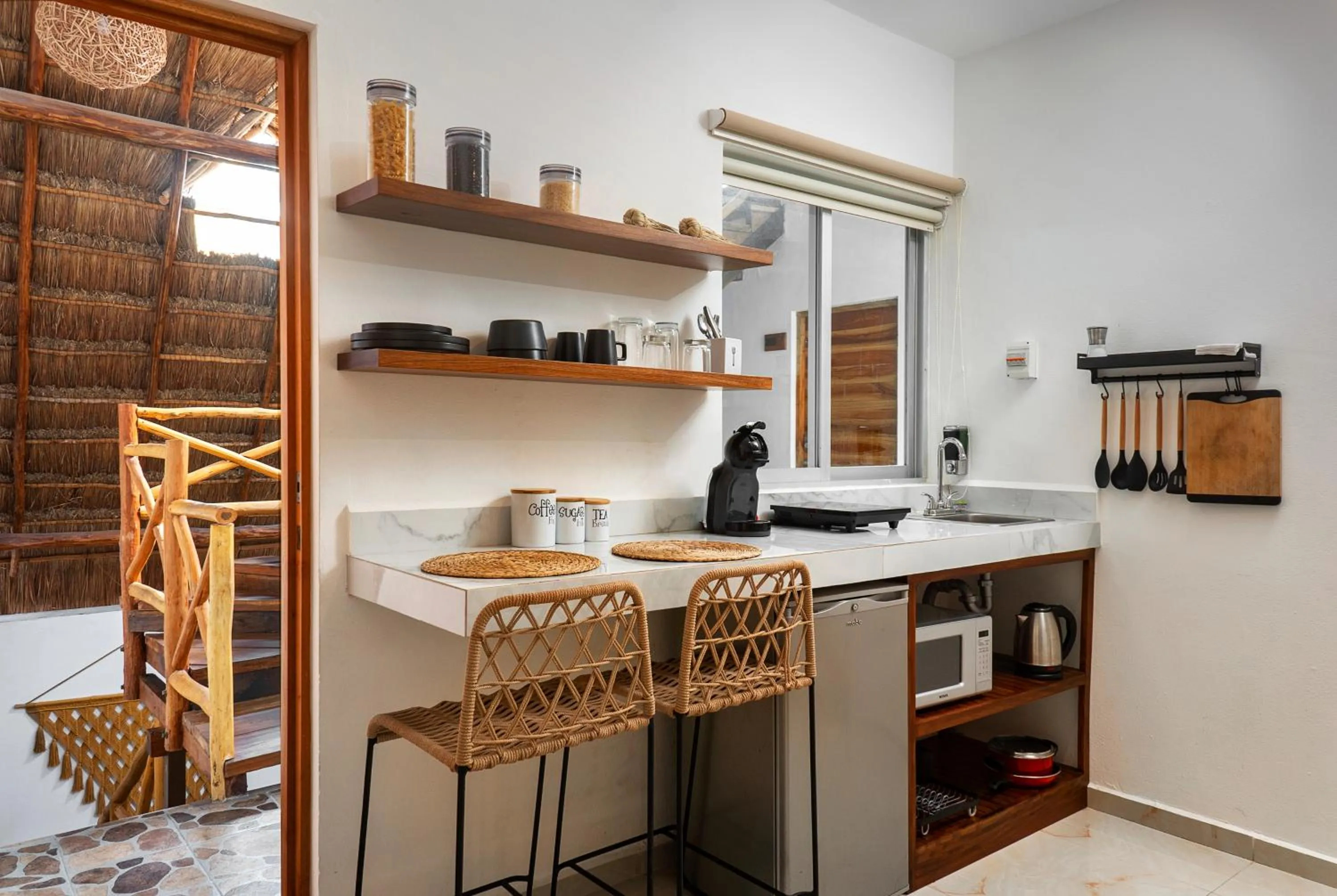 Coffee/tea facilities in Verandah Studios