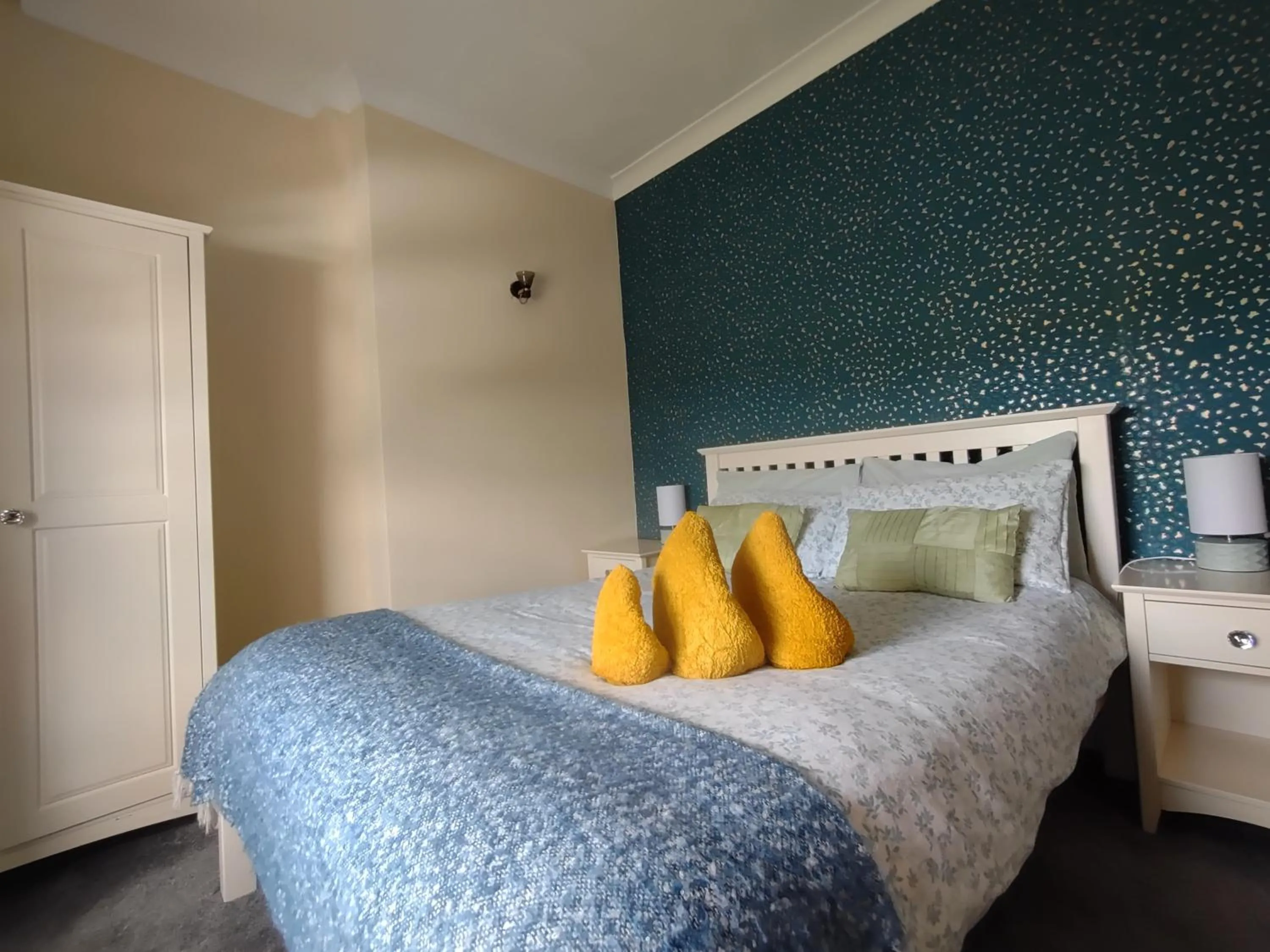 Bed in The Shoulder at Hardstoft