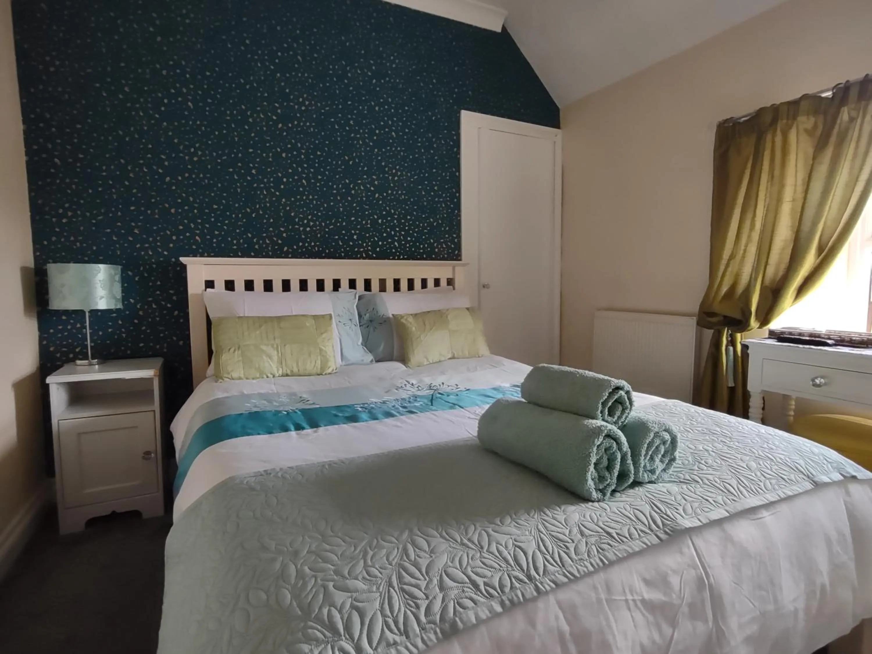 Bed in The Shoulder at Hardstoft