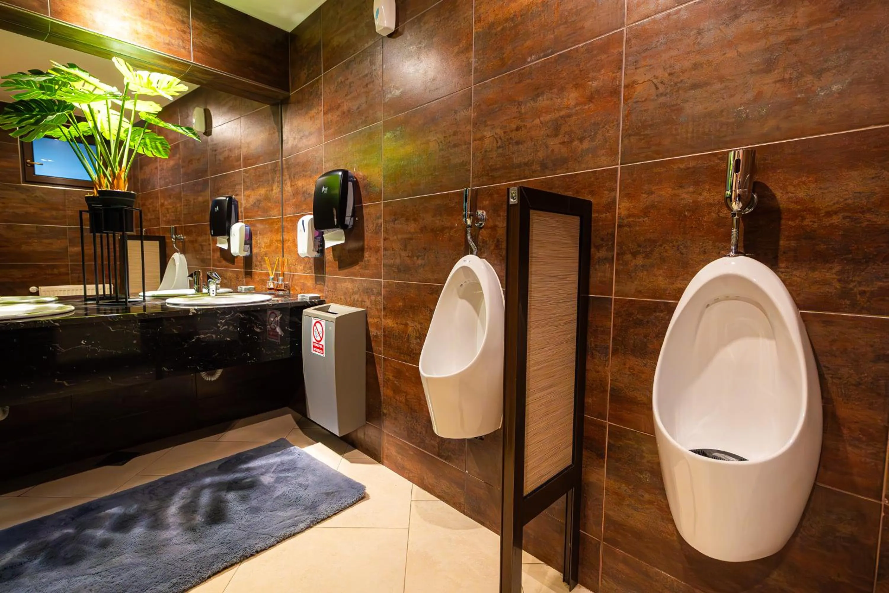 Toilet in Aria by Brilliant
