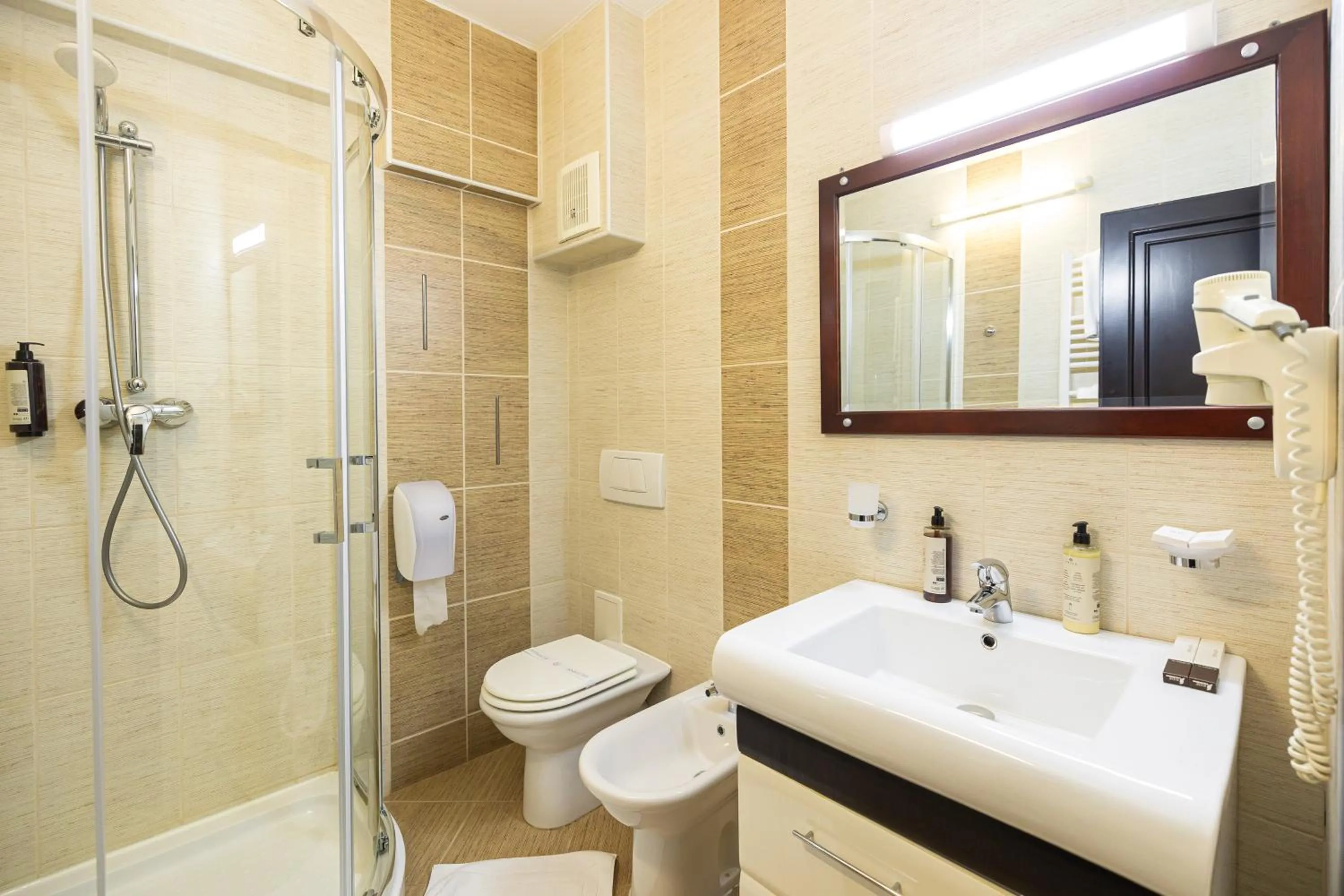Toilet in Aria by Brilliant