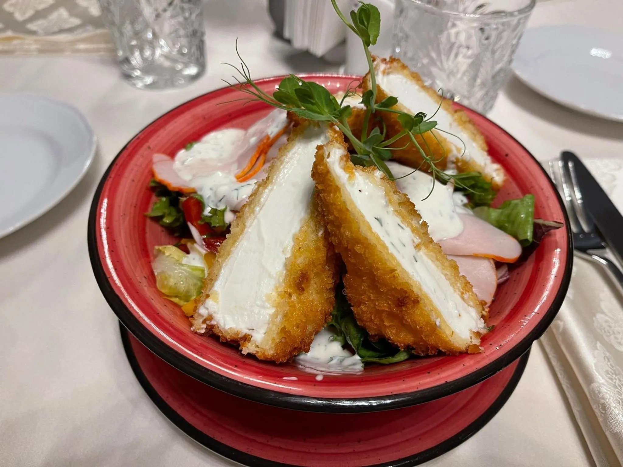 Restaurant/places to eat in Aria by Brilliant