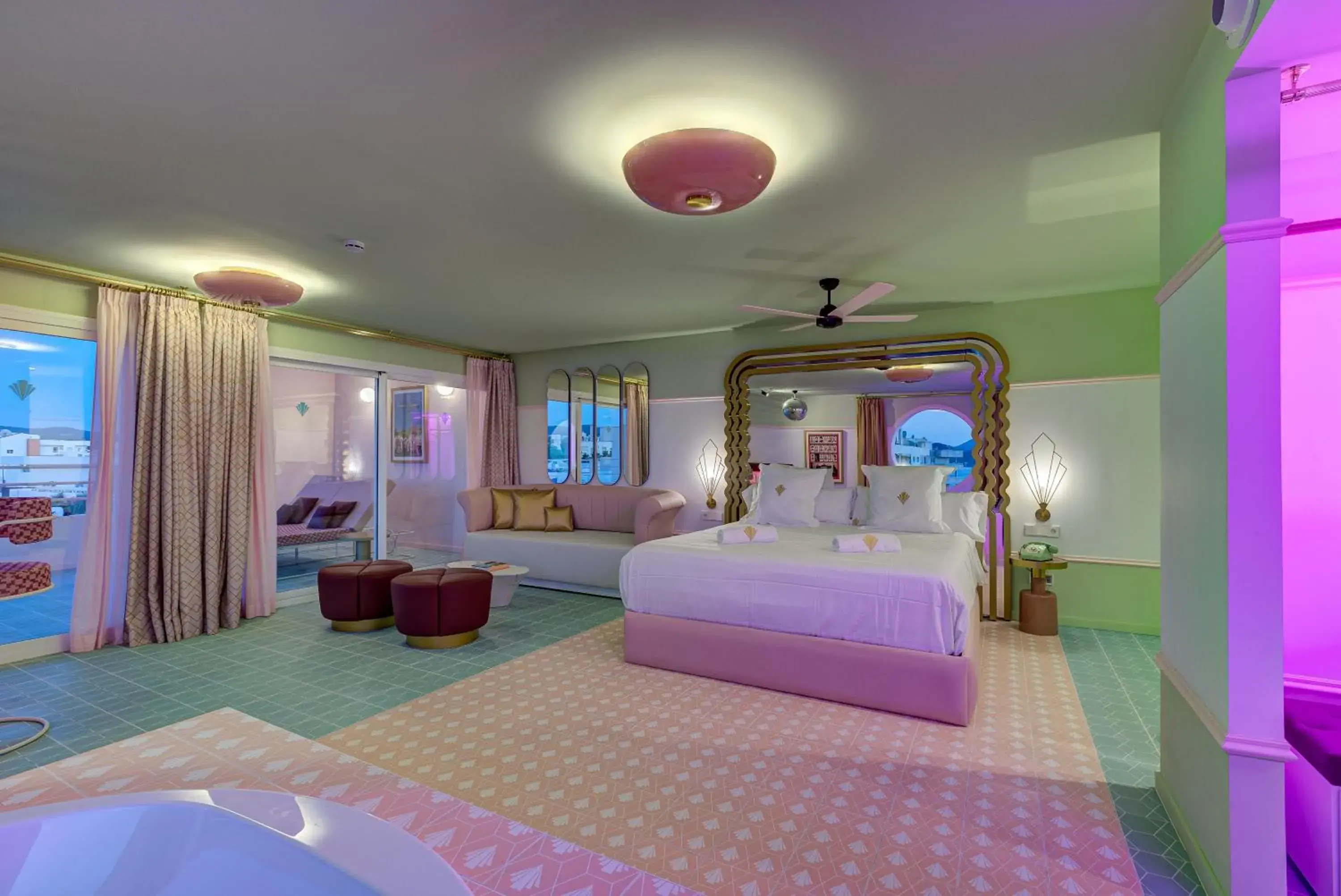 Photo of the whole room, Bed in Grand Paradiso Ibiza - Adults Only Photo of the whole room, Bed in Grand Paradiso Ibiza - Adults Only