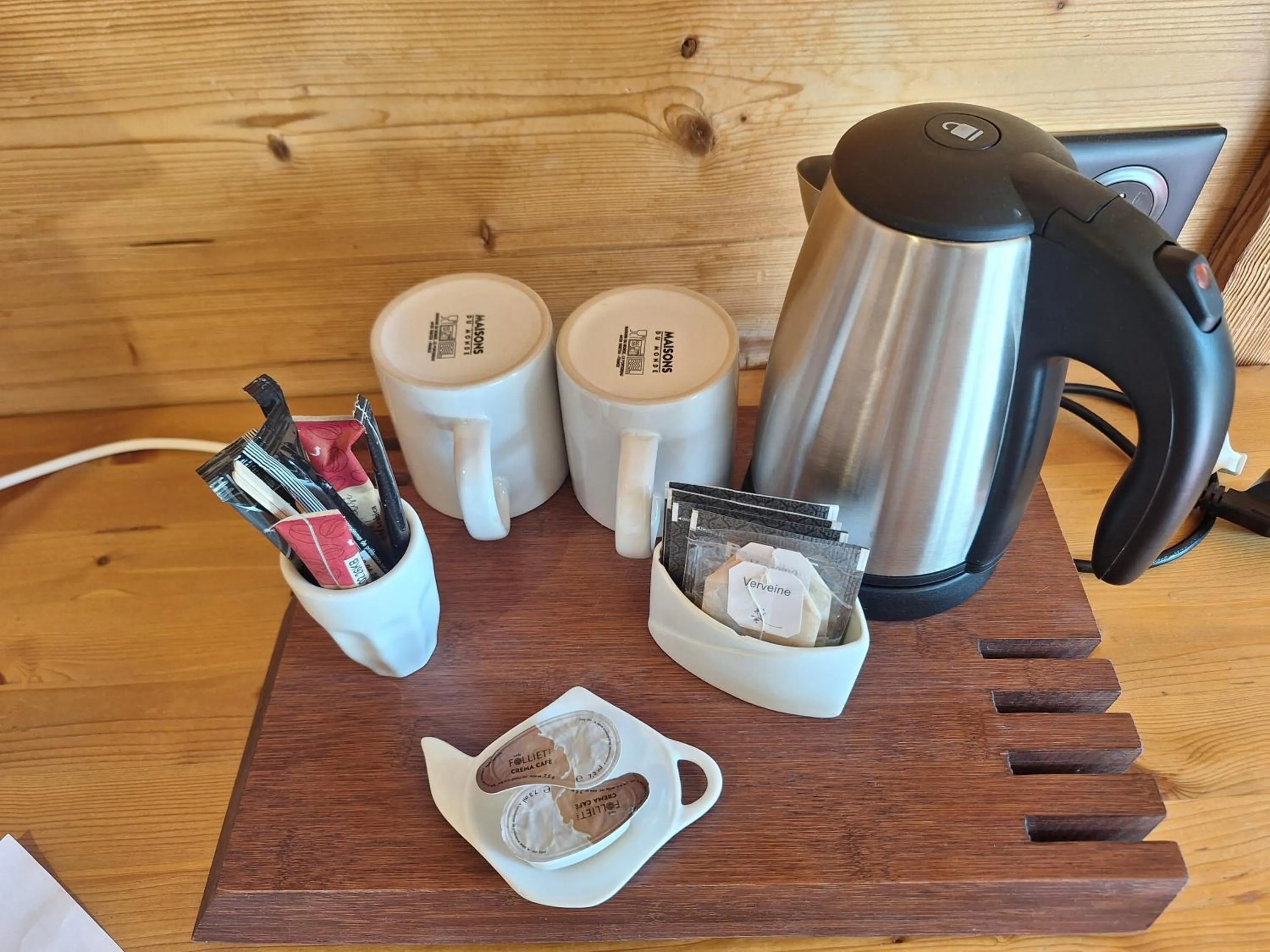 Coffee/tea facilities in Les Grands Montets Hotel & Spa