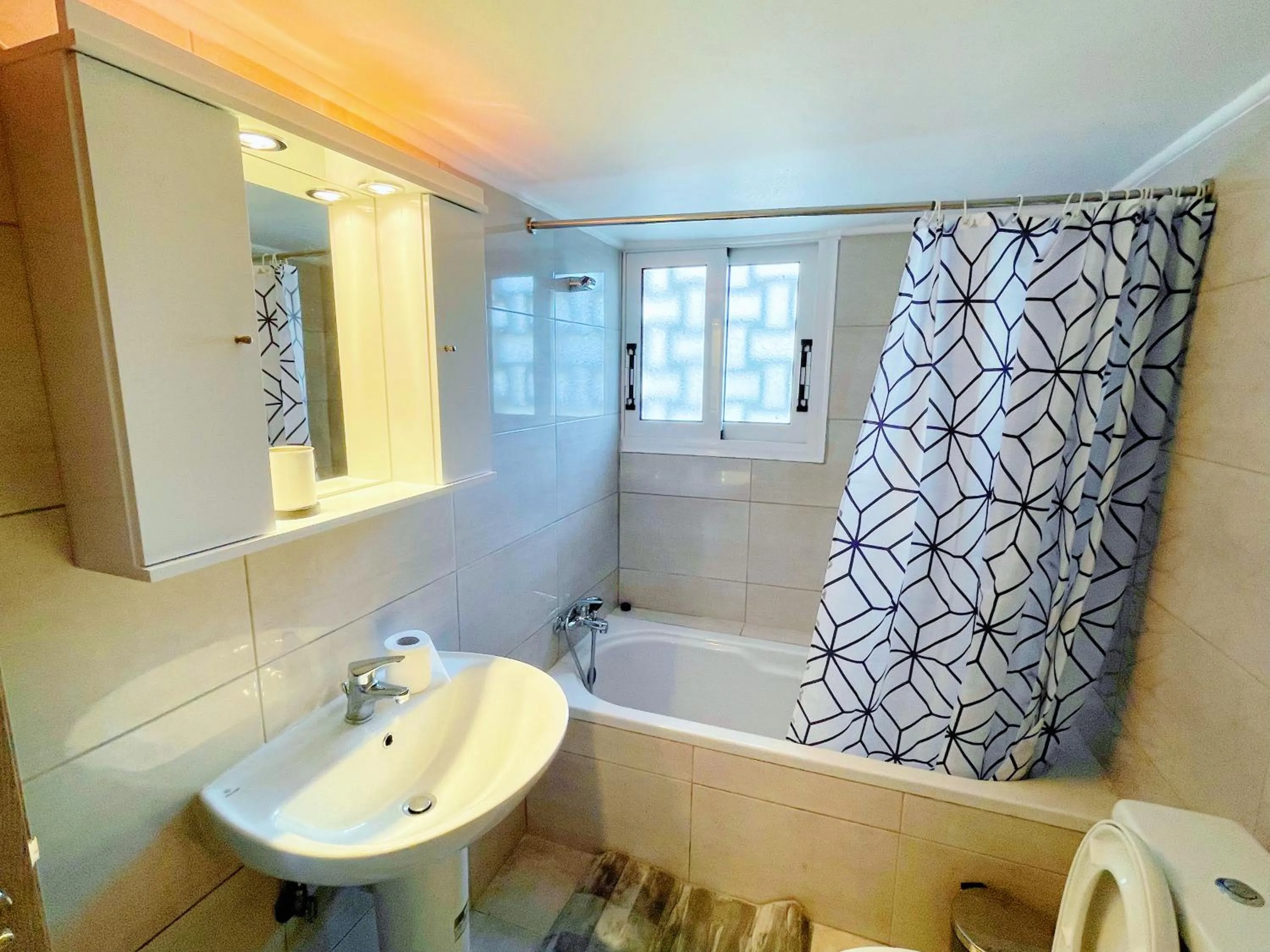 Toilet in WSD Glory I Hotel Apartment