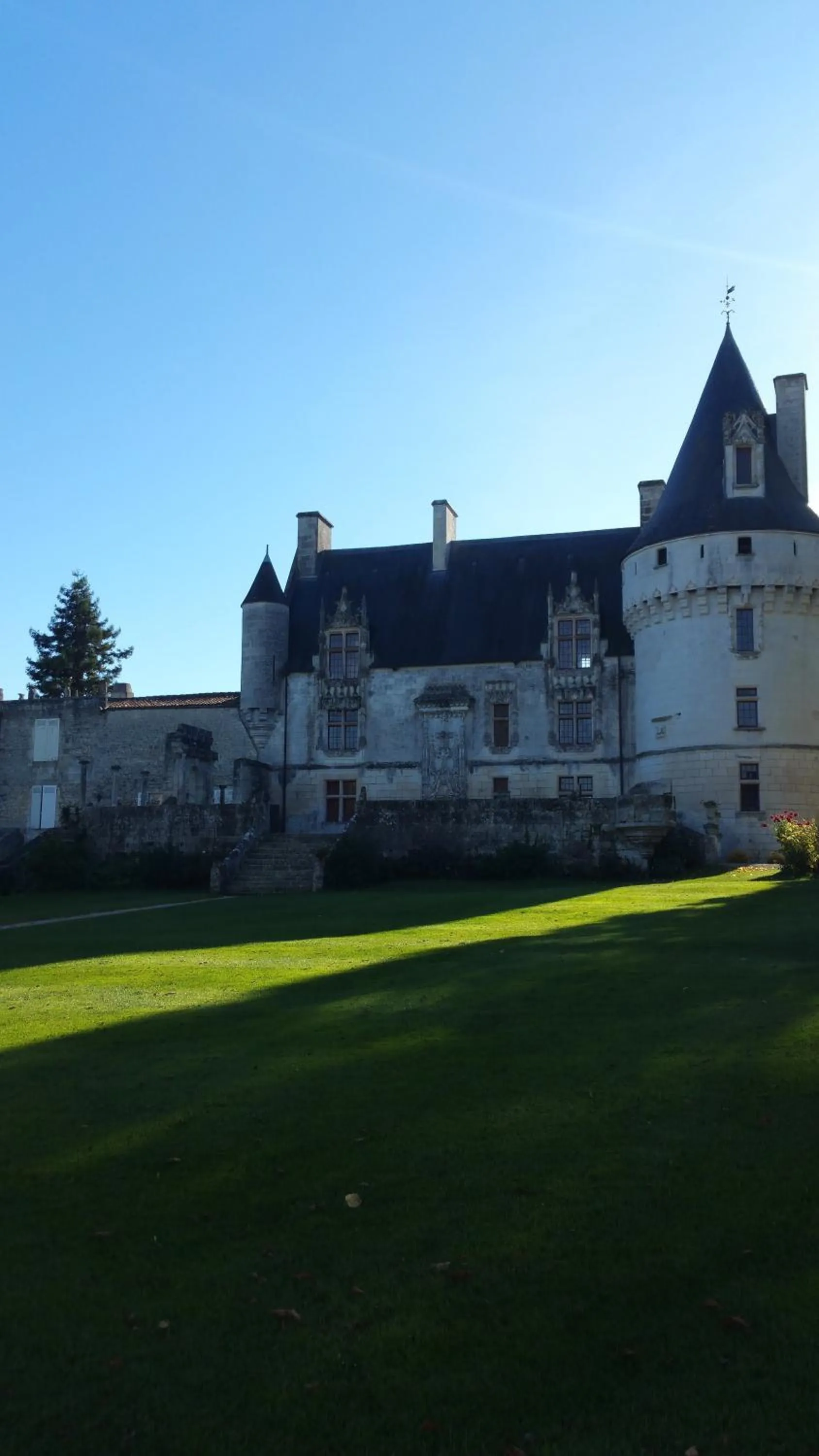 Nearby landmark in Hôtel Inn Design - Restaurant L'Escale