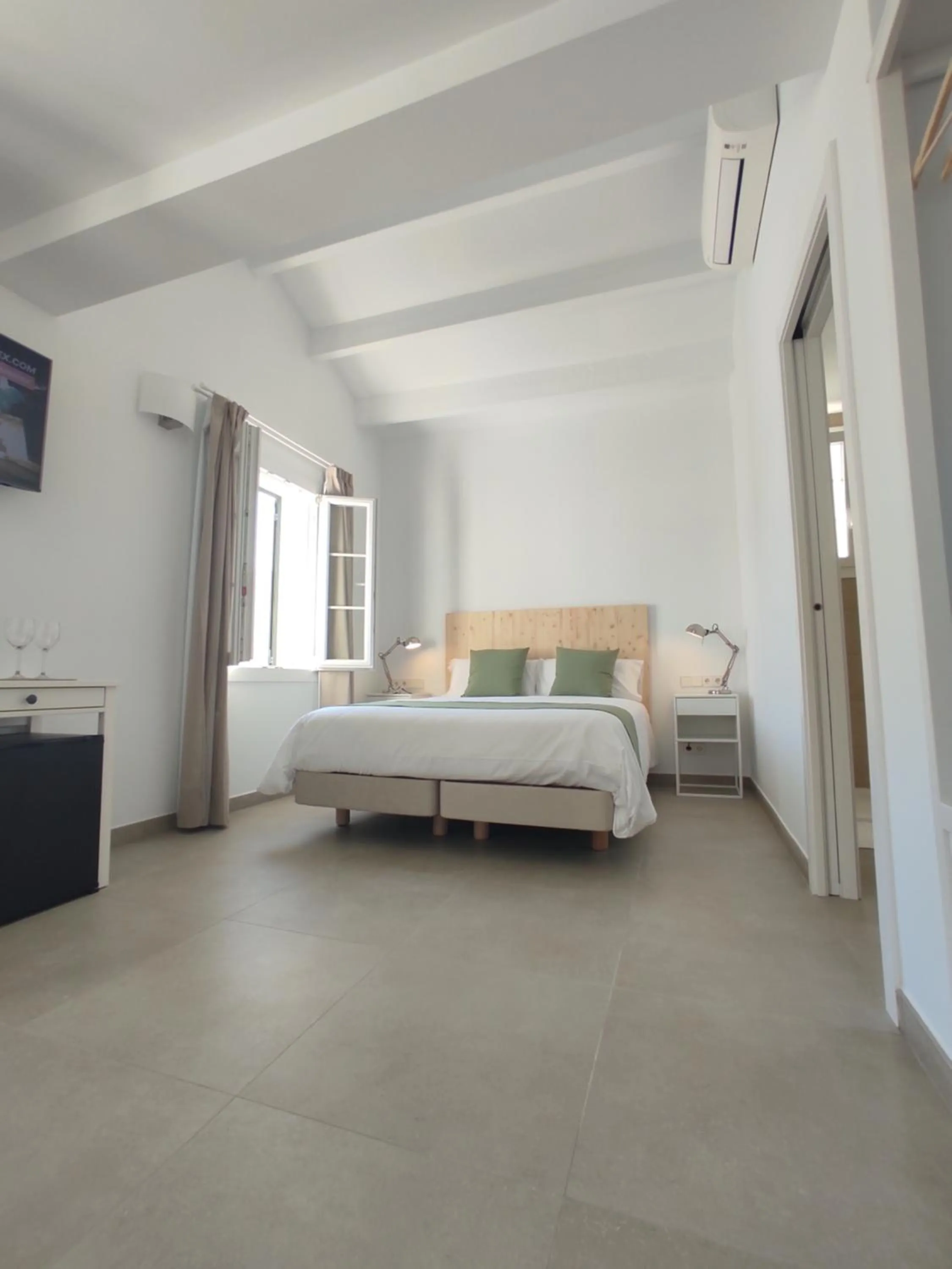 Bed in Hotel Amano Maison Carrée