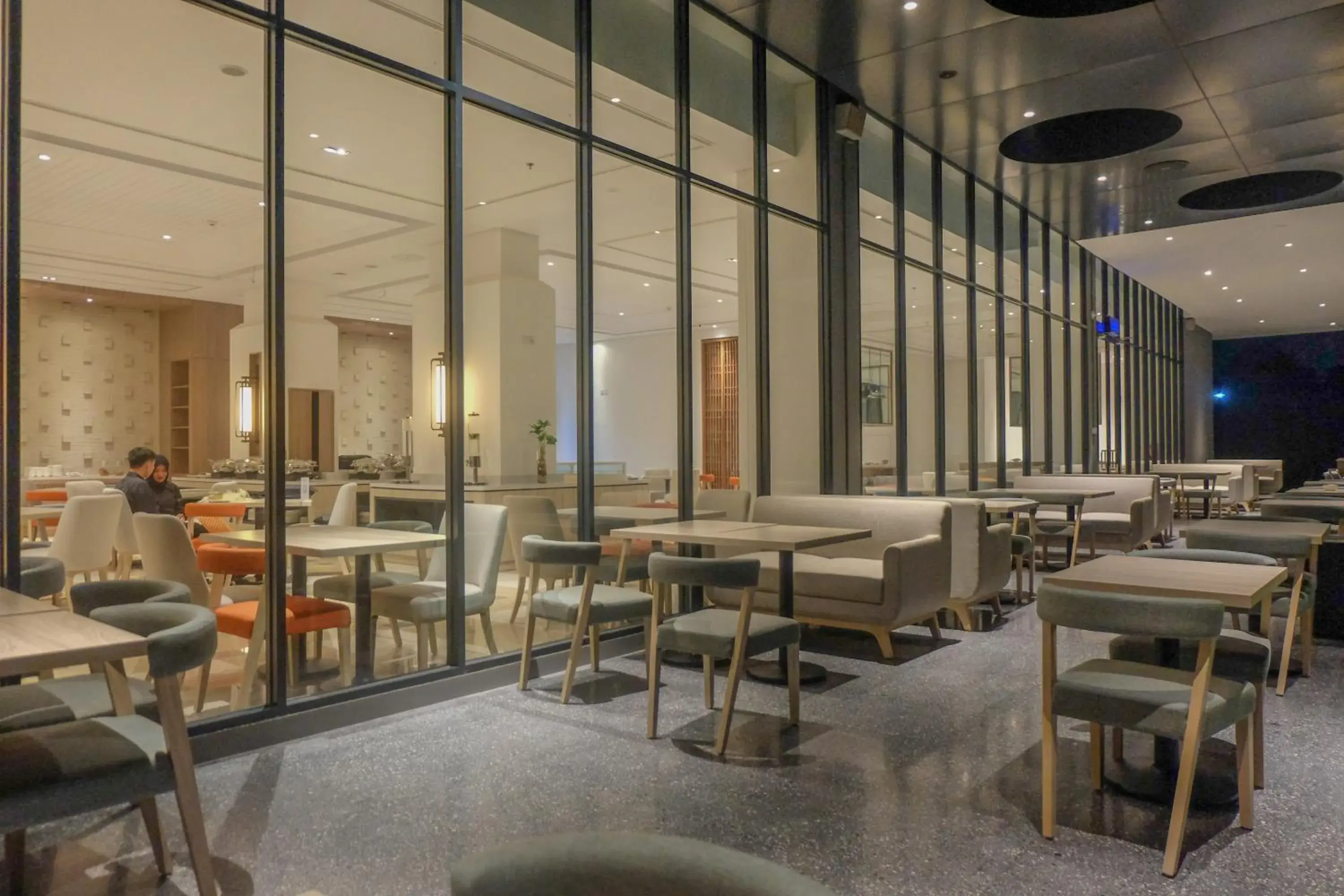 Restaurant/places to eat in Prime Park Hotel & Convention Lombok Restaurant/places to eat in Prime Park Hotel & Convention Lombok