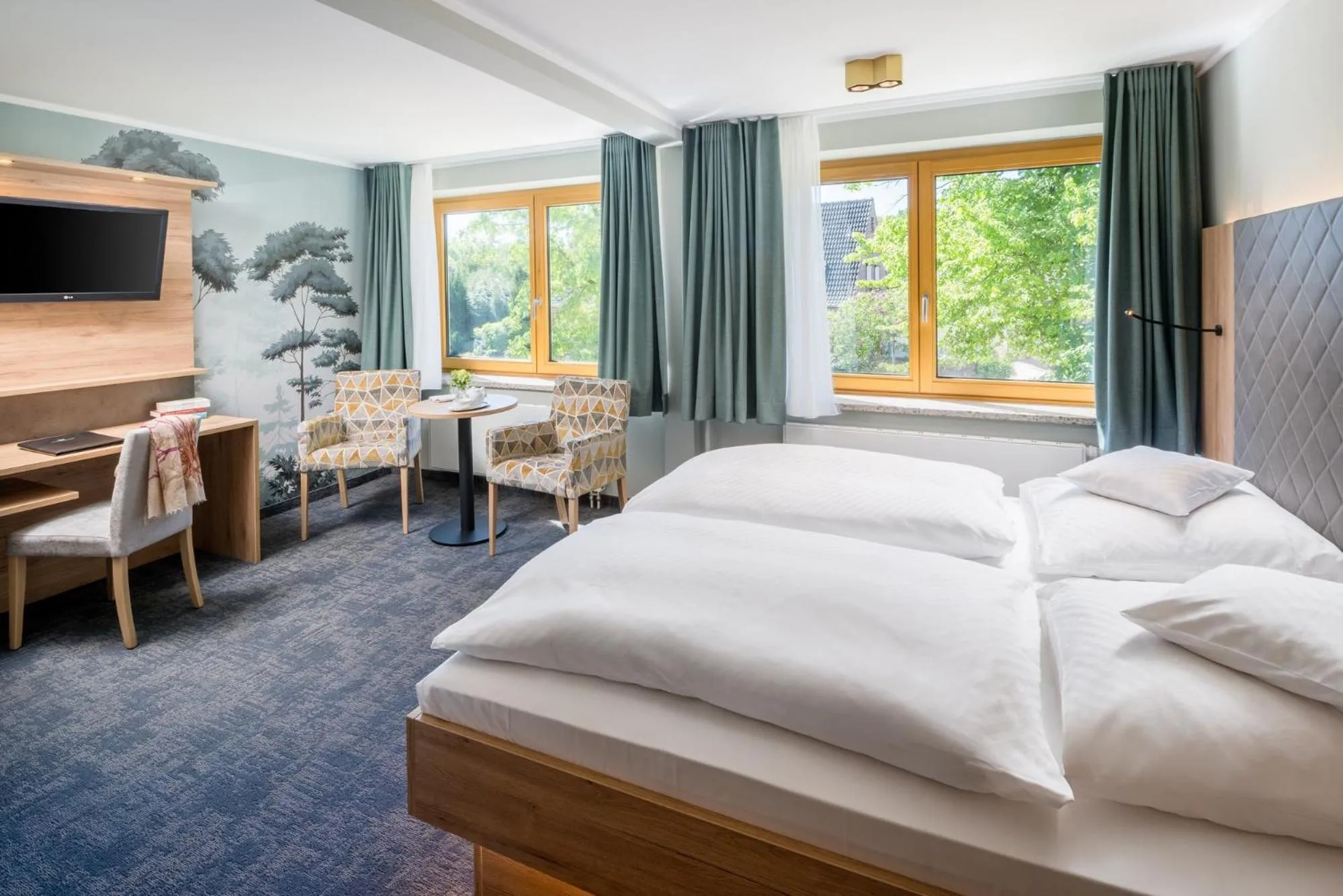 Photo of the whole room, Bed in Romantik Hotel Waldschlösschen
