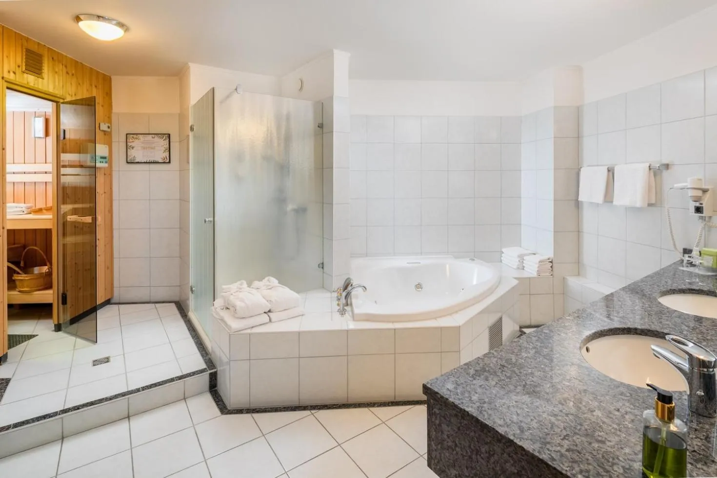 Bathroom in Romantik Hotel Waldschlösschen